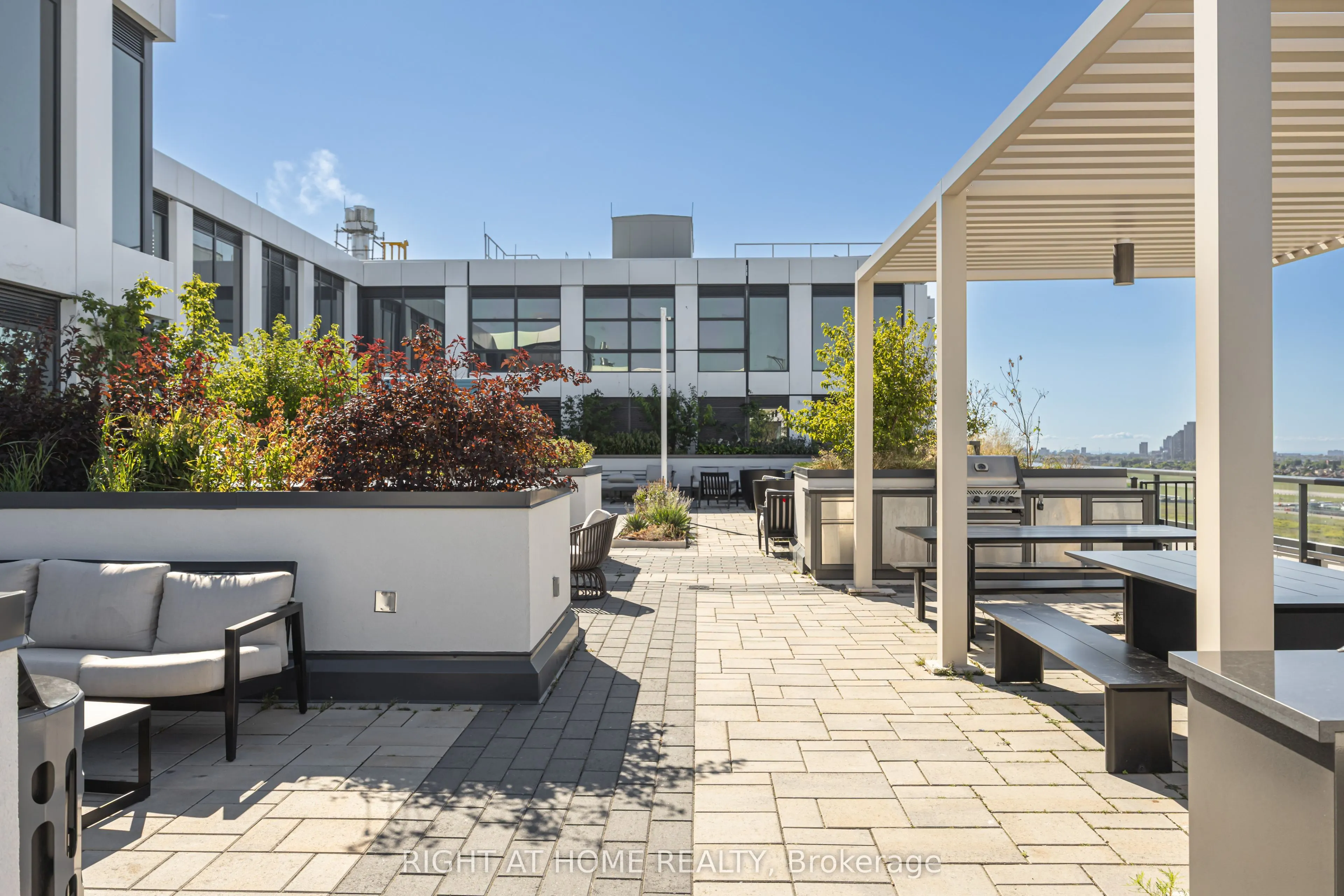 1100 Sheppard Avenue W, #1008