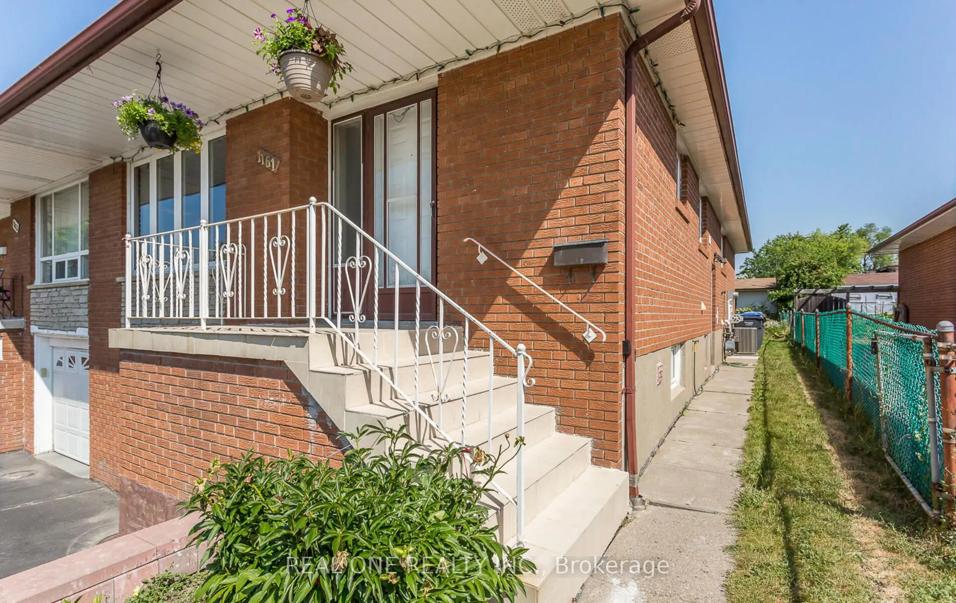 1161 Shadeland Drive, #Lower
