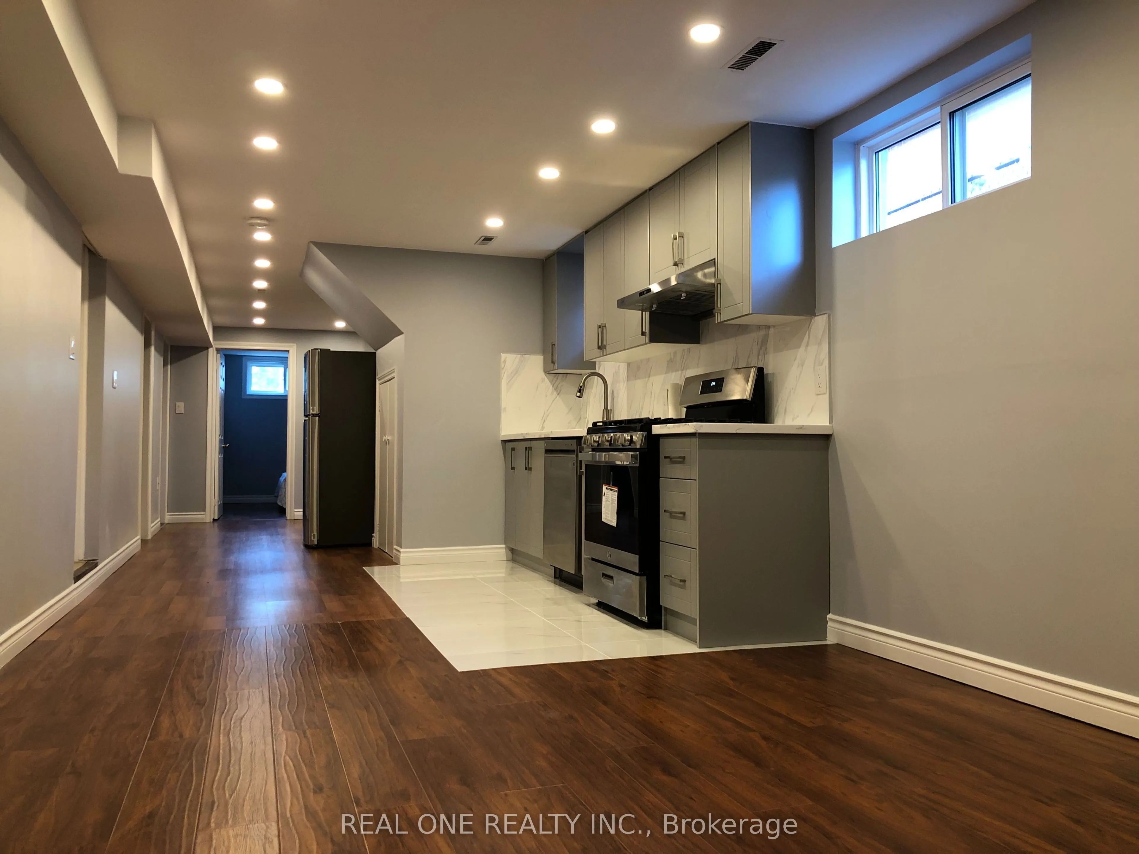 1161 Shadeland Drive, #Lower