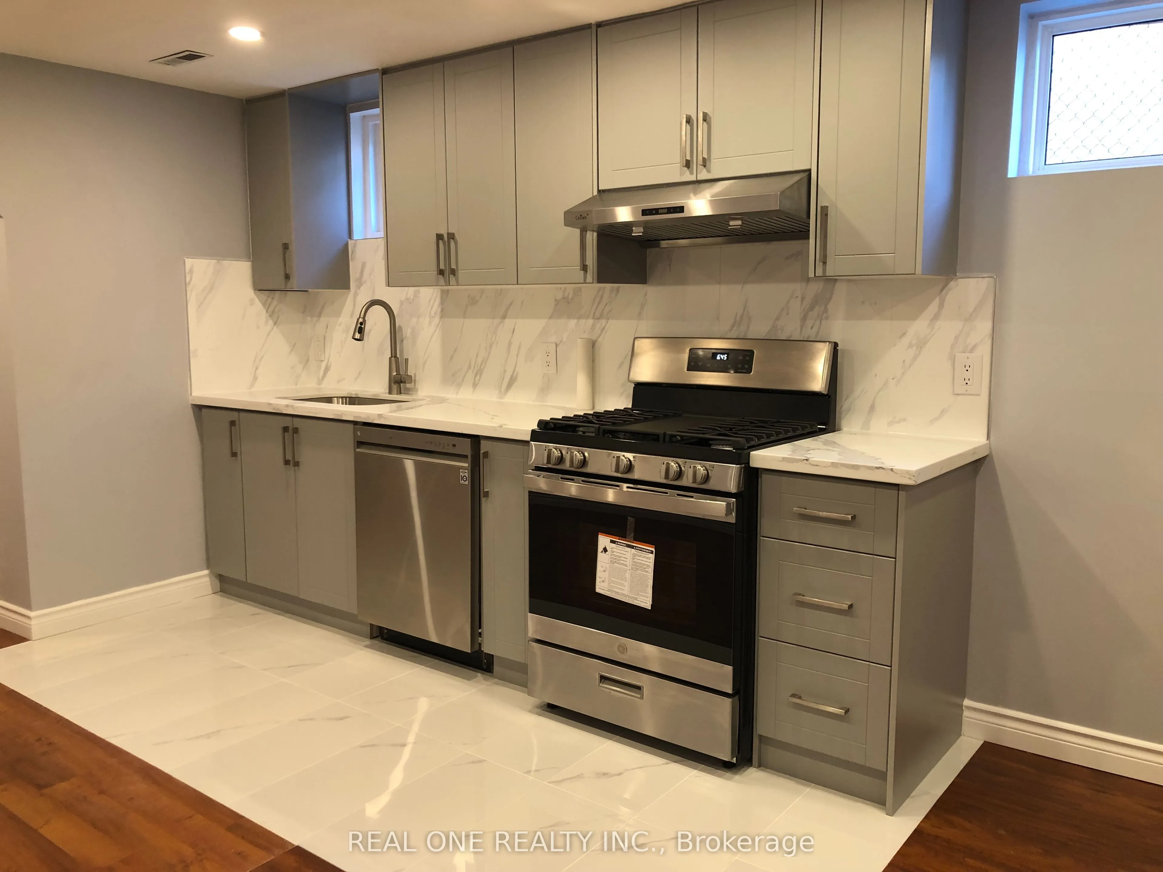 1161 Shadeland Drive, #Lower