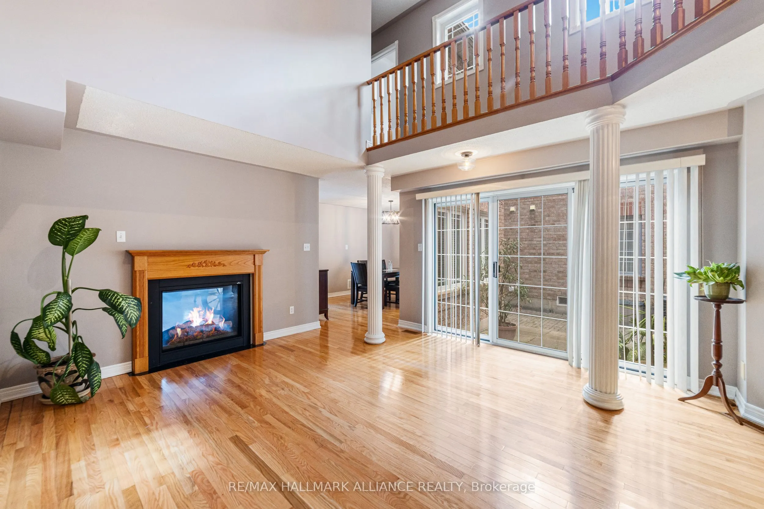 365 Turnberry Crescent