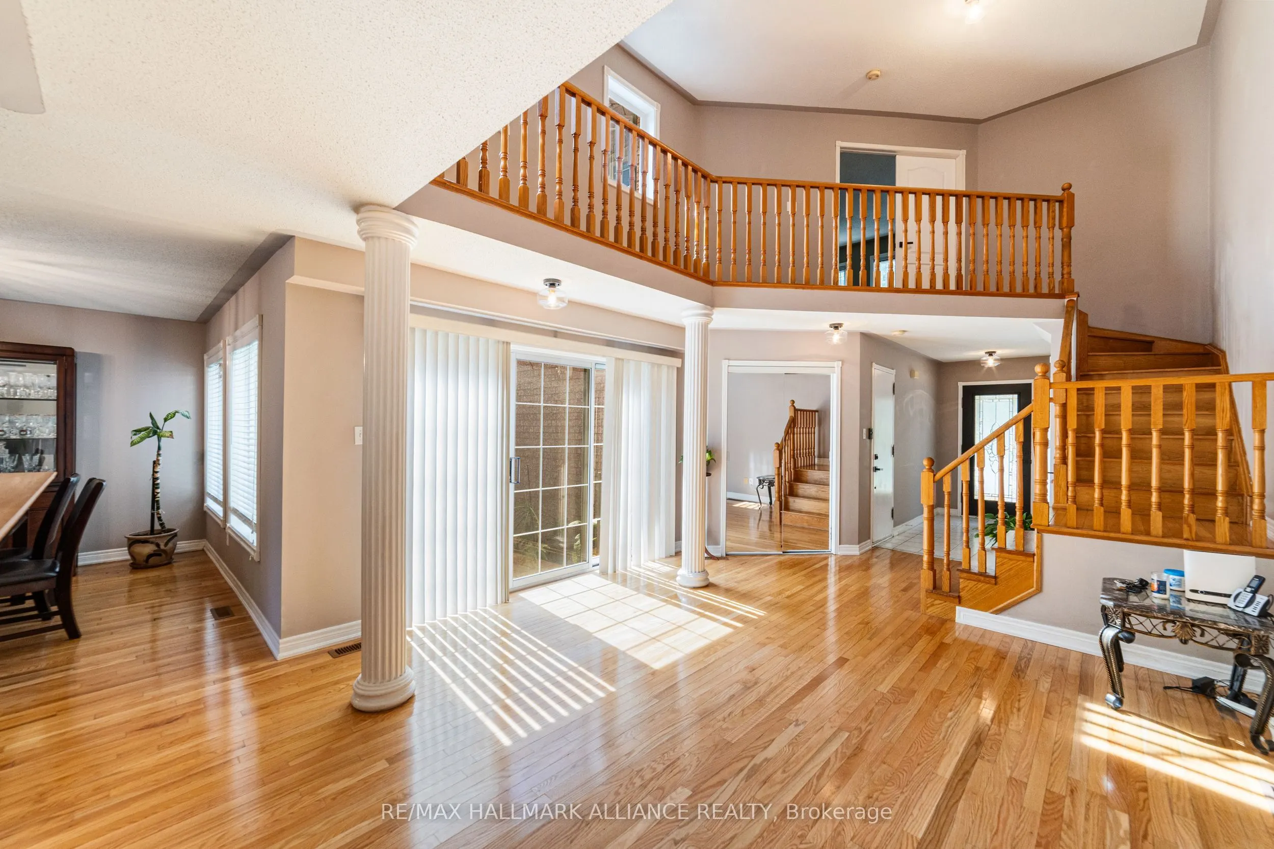 365 Turnberry Crescent