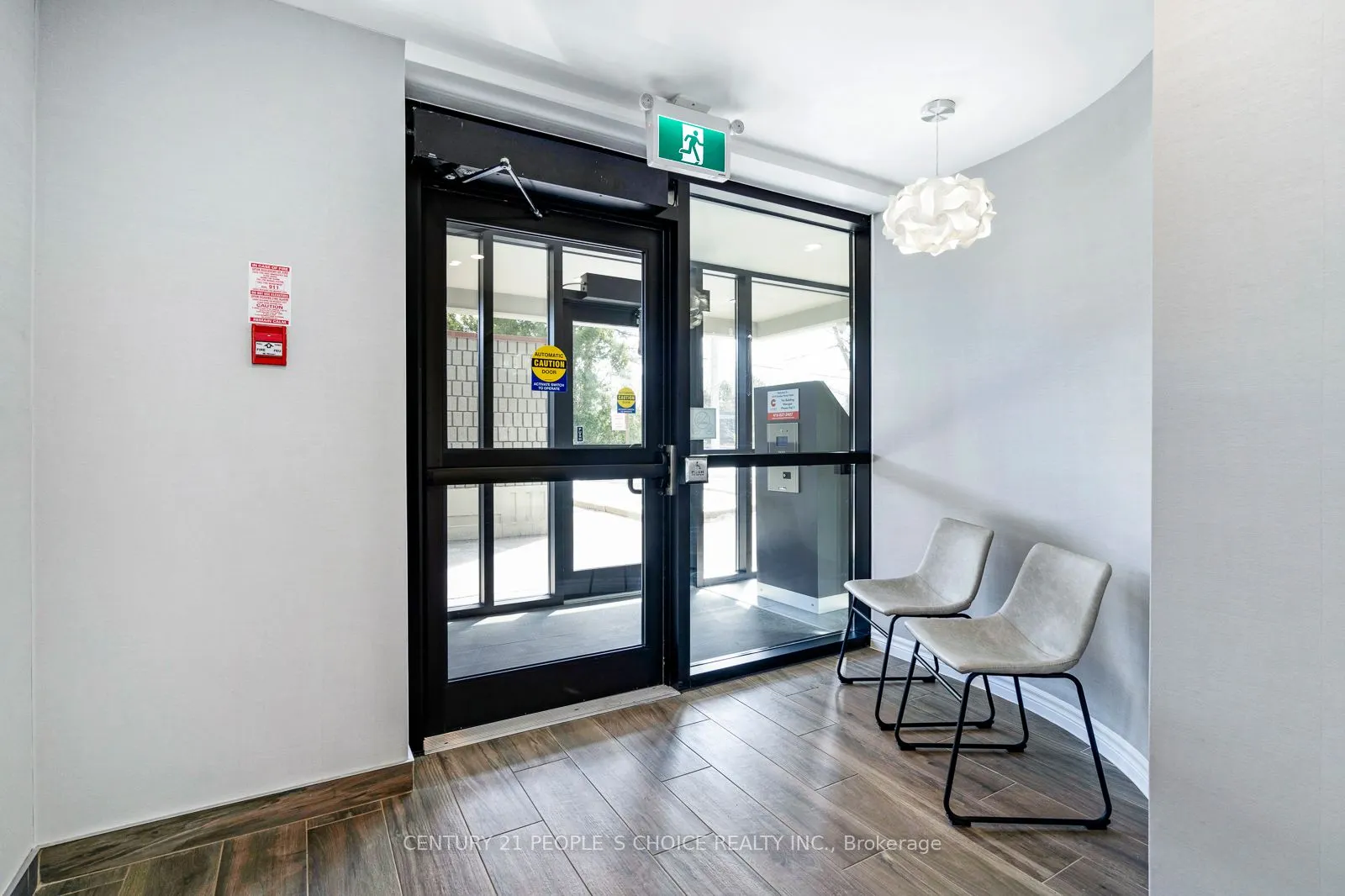 1219 Dundas Street W, #307