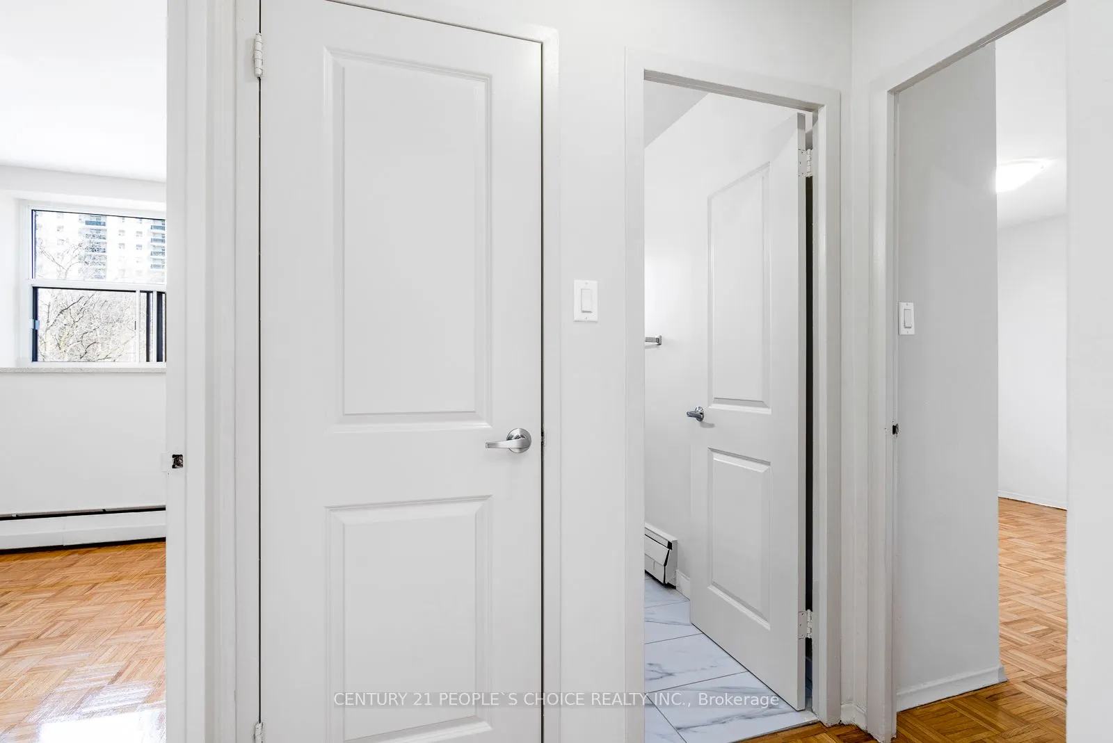 1219 Dundas Street W, #307