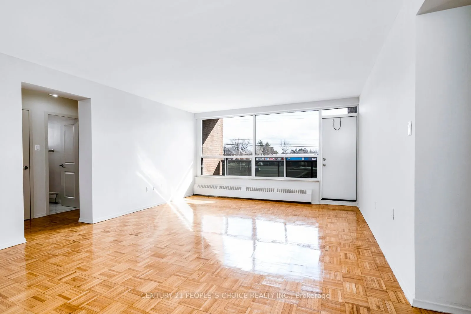 1219 Dundas Street W, #307