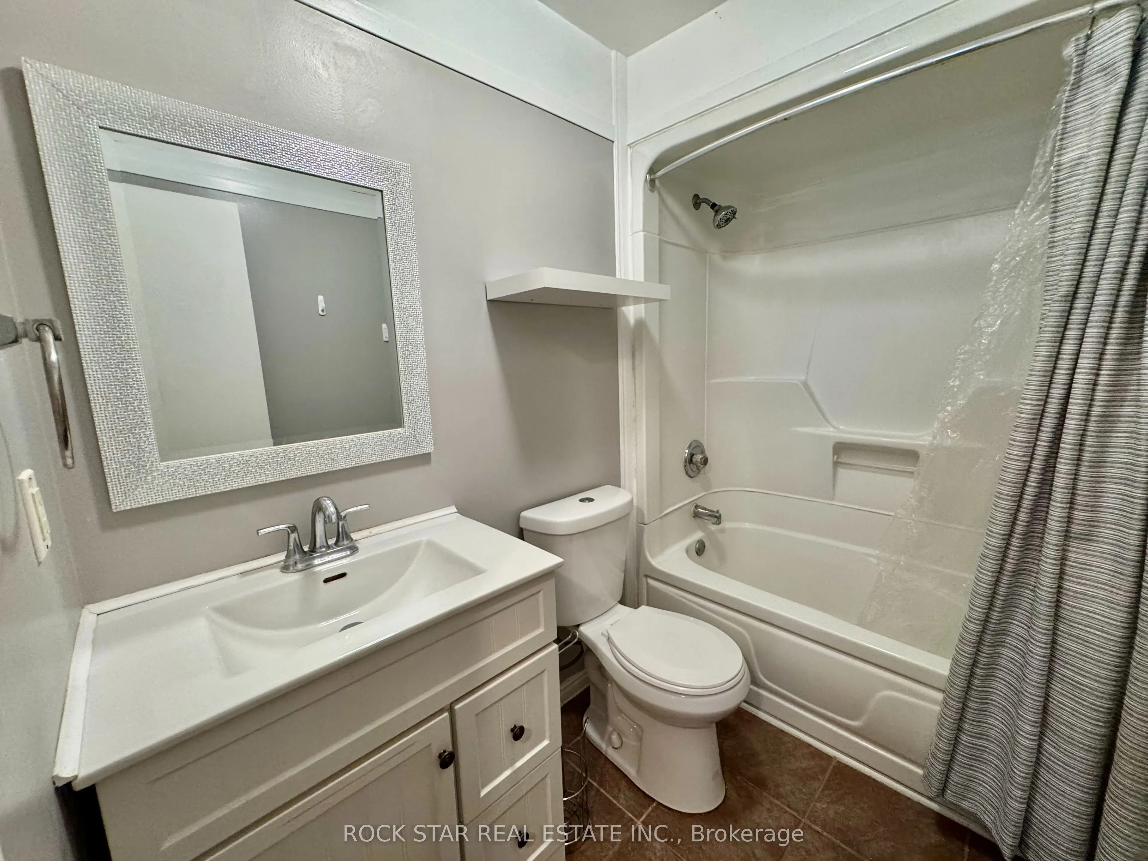 2 Cedar Drive, #1