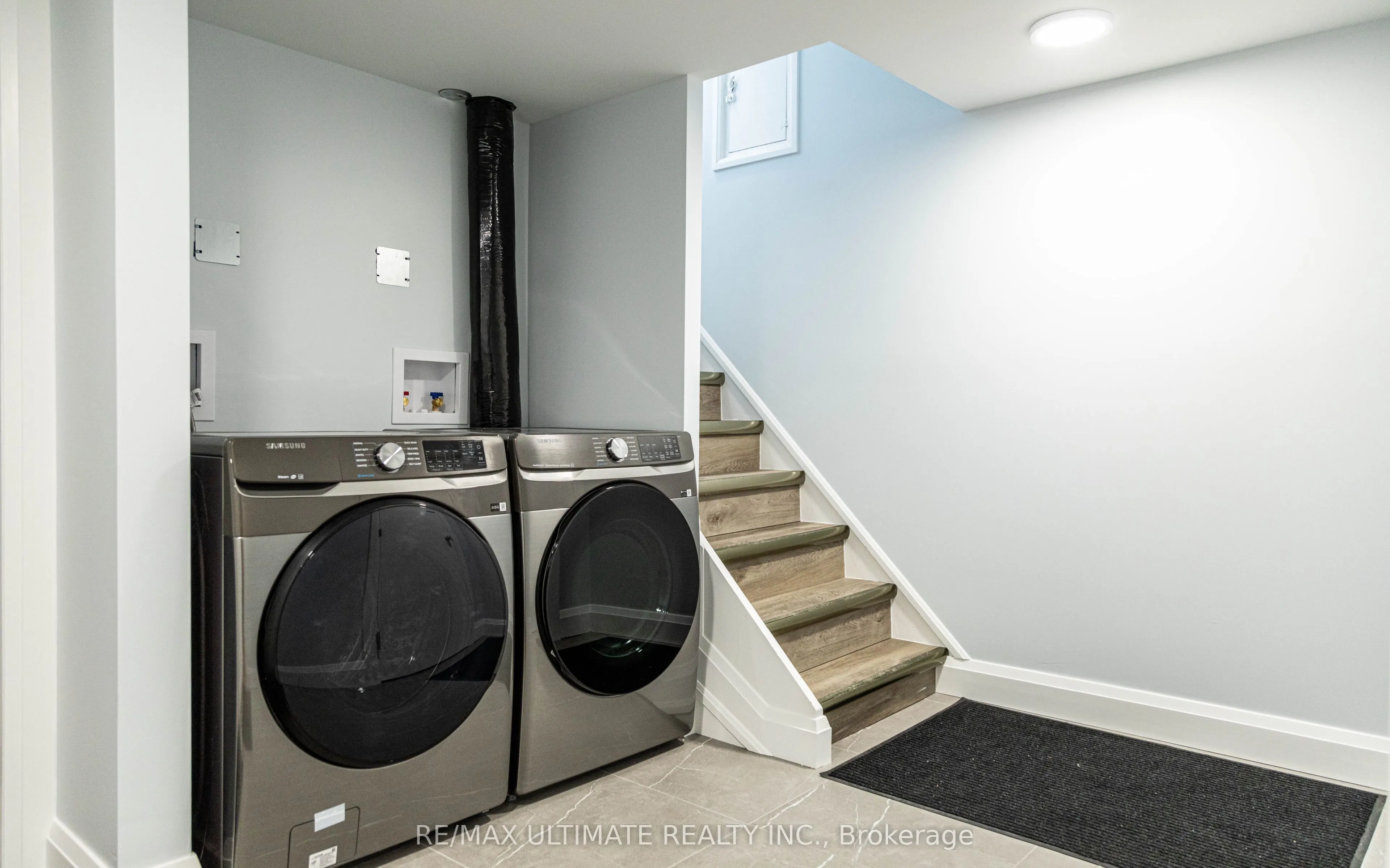 103 Tavistock Road, #Lower