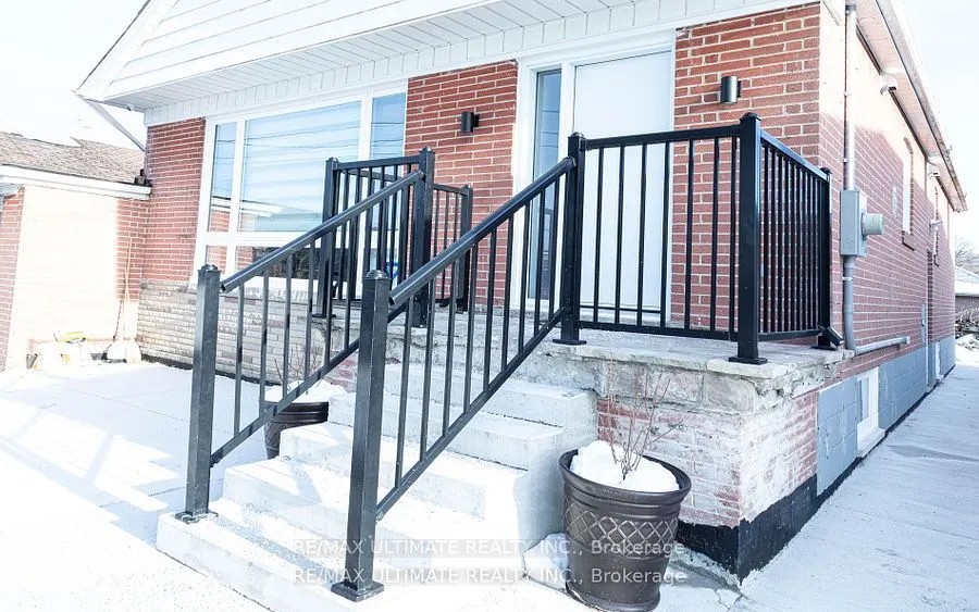 103 Tavistock Road, #Lower