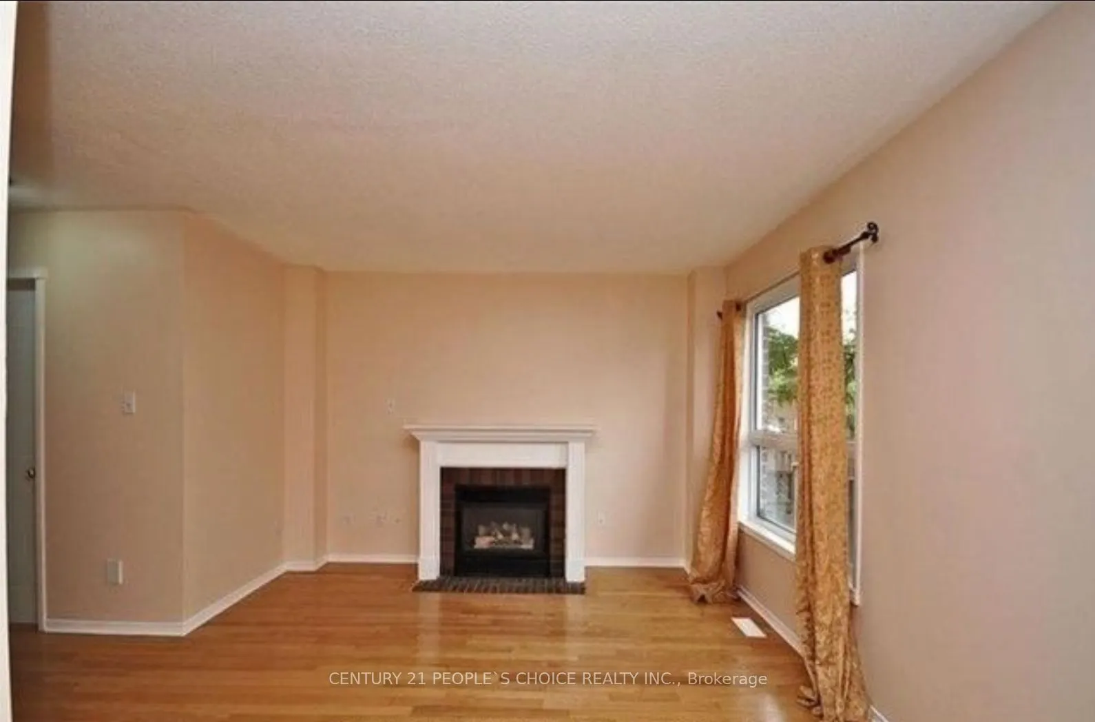 5689 Sidmouth Street, #Upper -