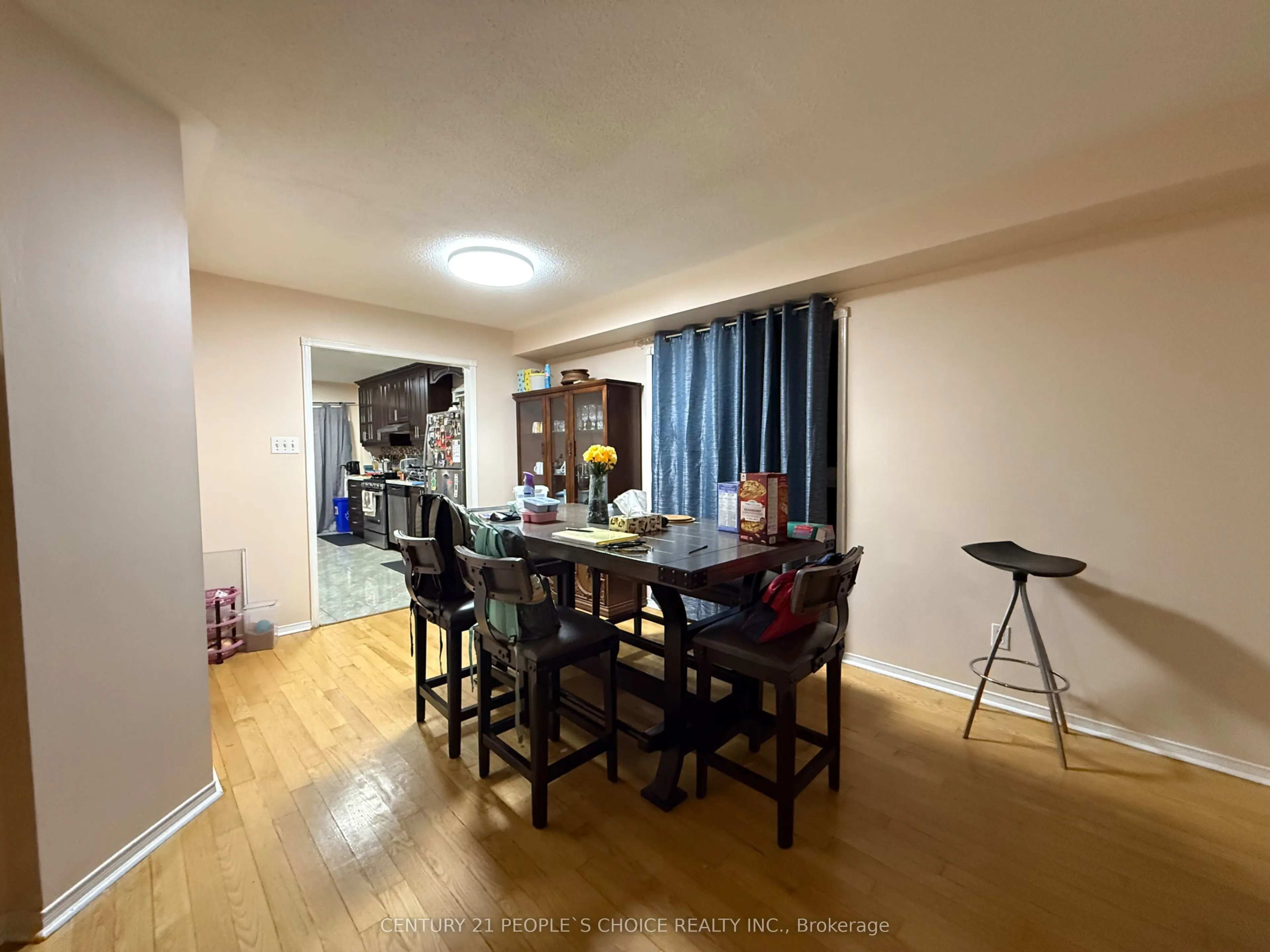 5689 Sidmouth Street, #Upper -