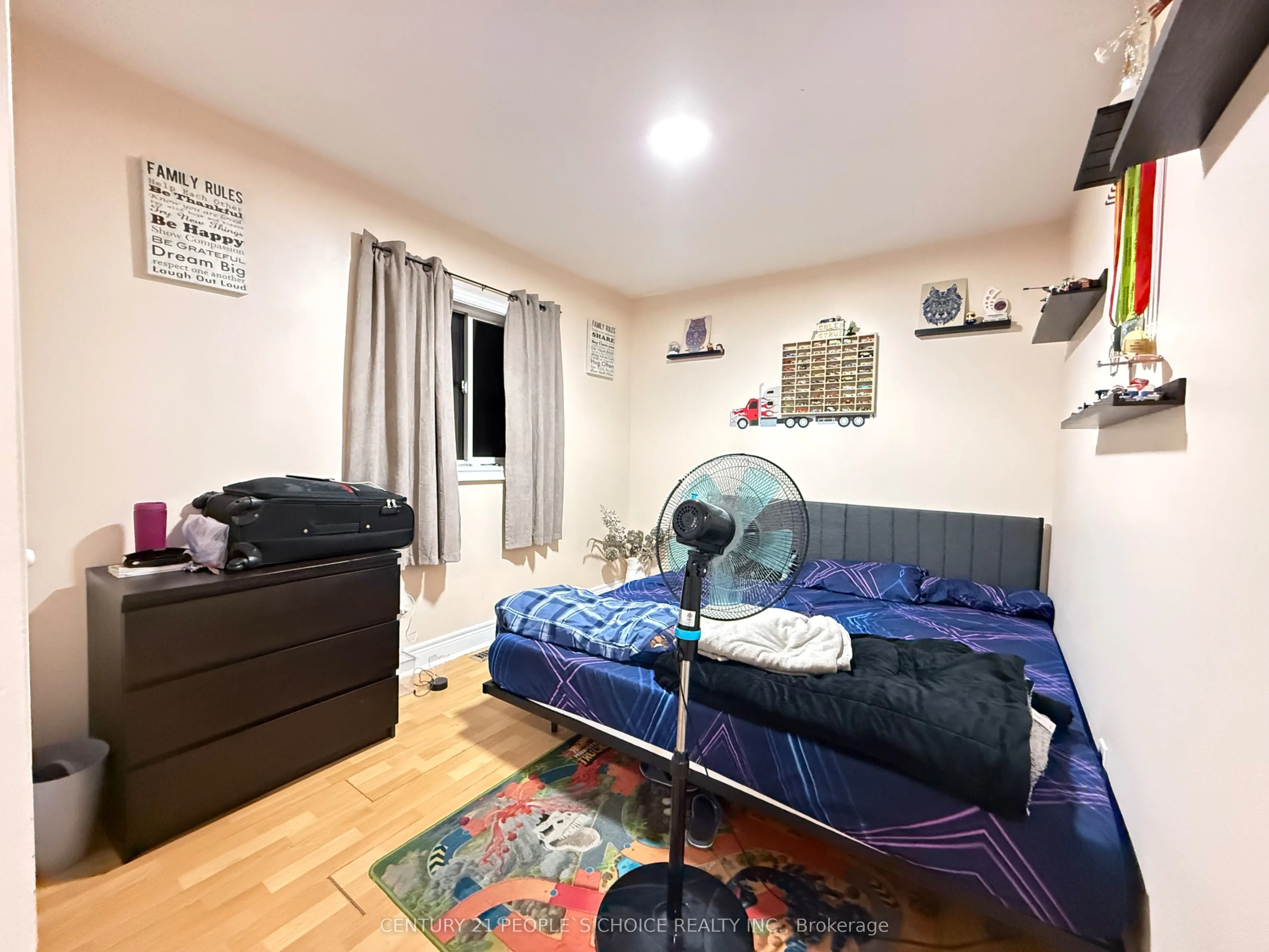 5689 Sidmouth Street, #Upper -
