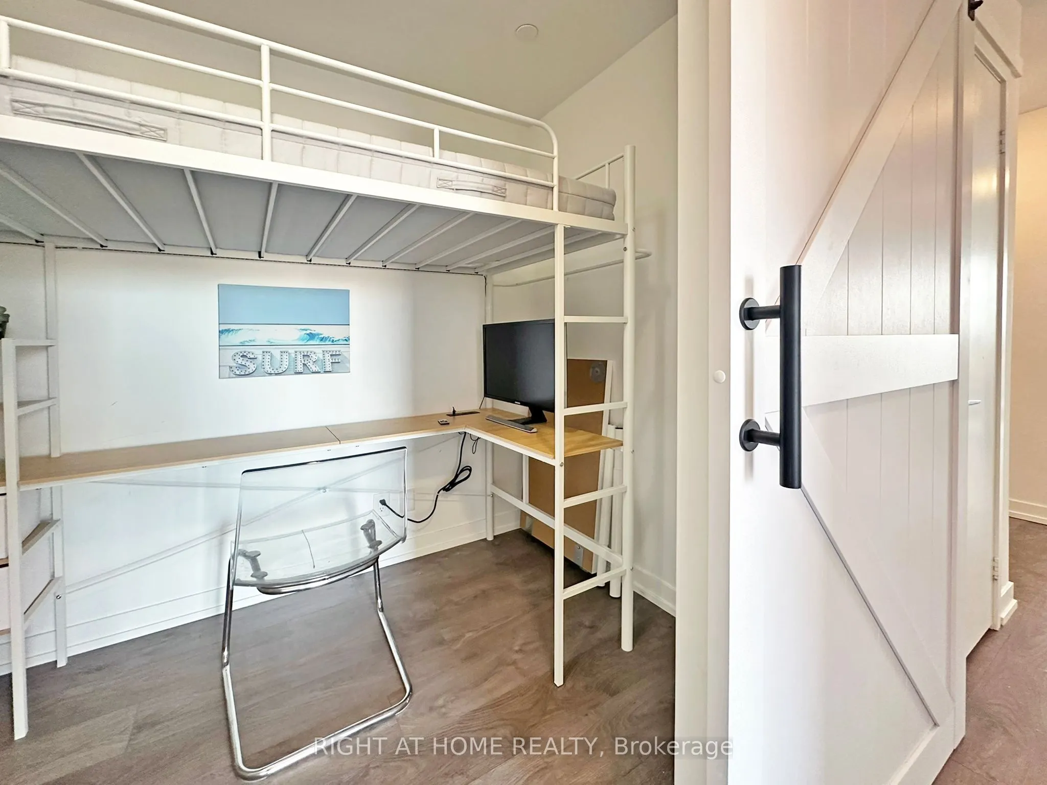 270 dufferin Street, #703