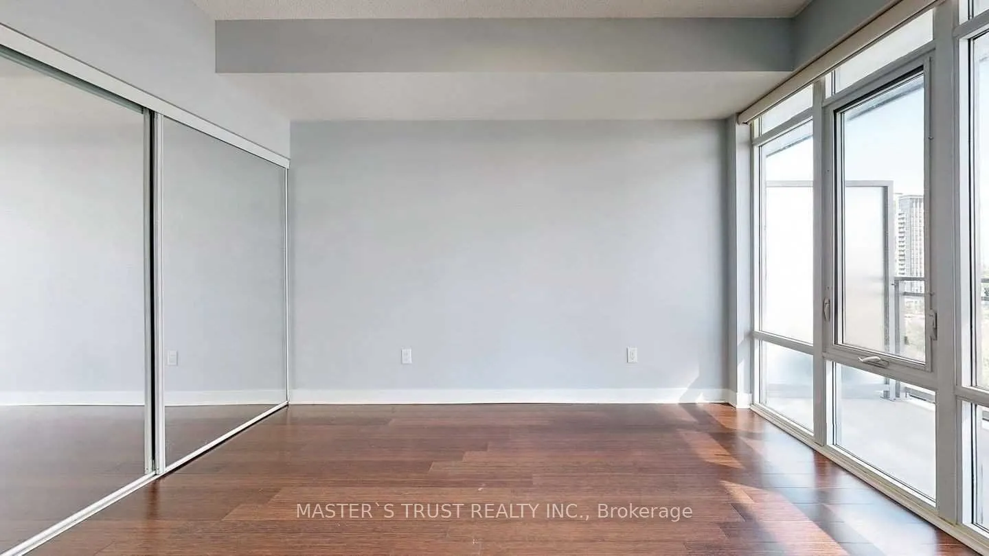 365 Prince Of Wales Drive, #1009