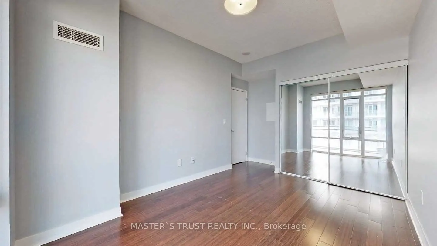 365 Prince Of Wales Drive, #1009