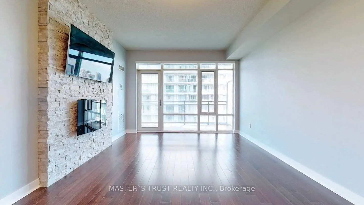 365 Prince Of Wales Drive, #1009