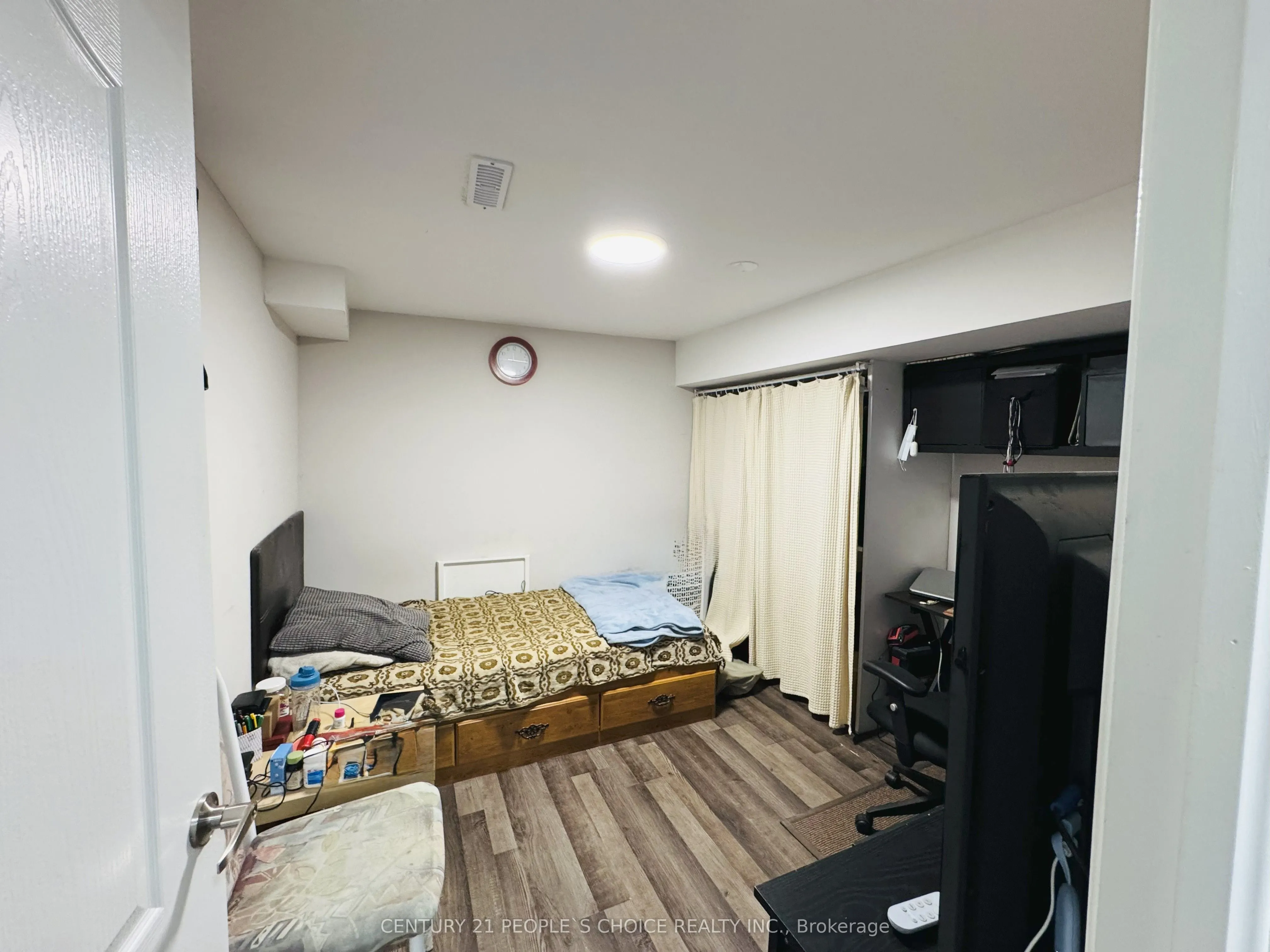 46 Hindquarter Court