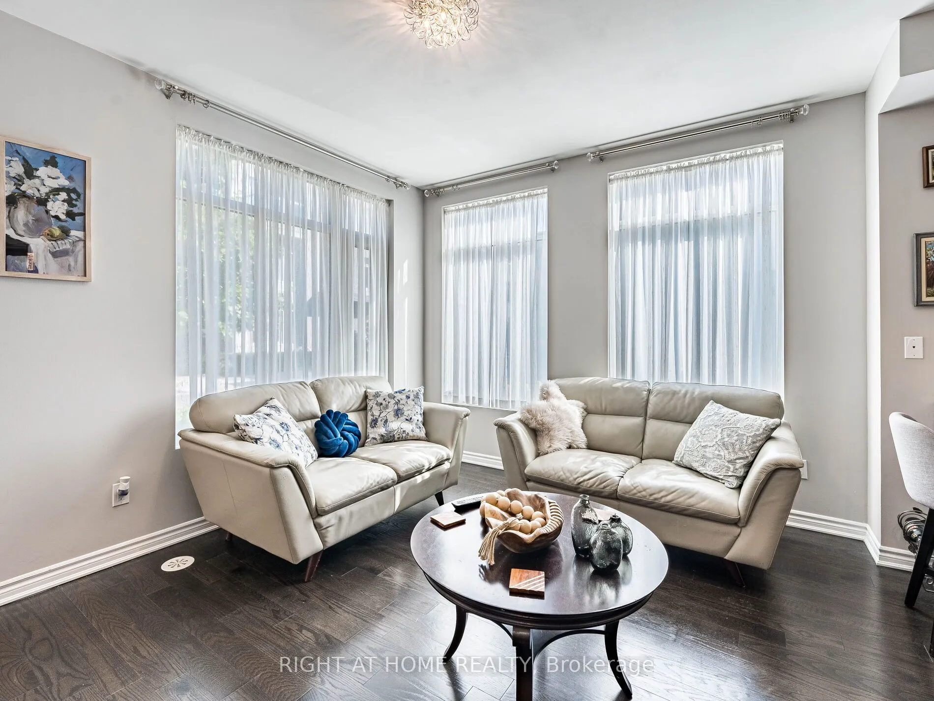26 APPLEWOOD Lane, #44