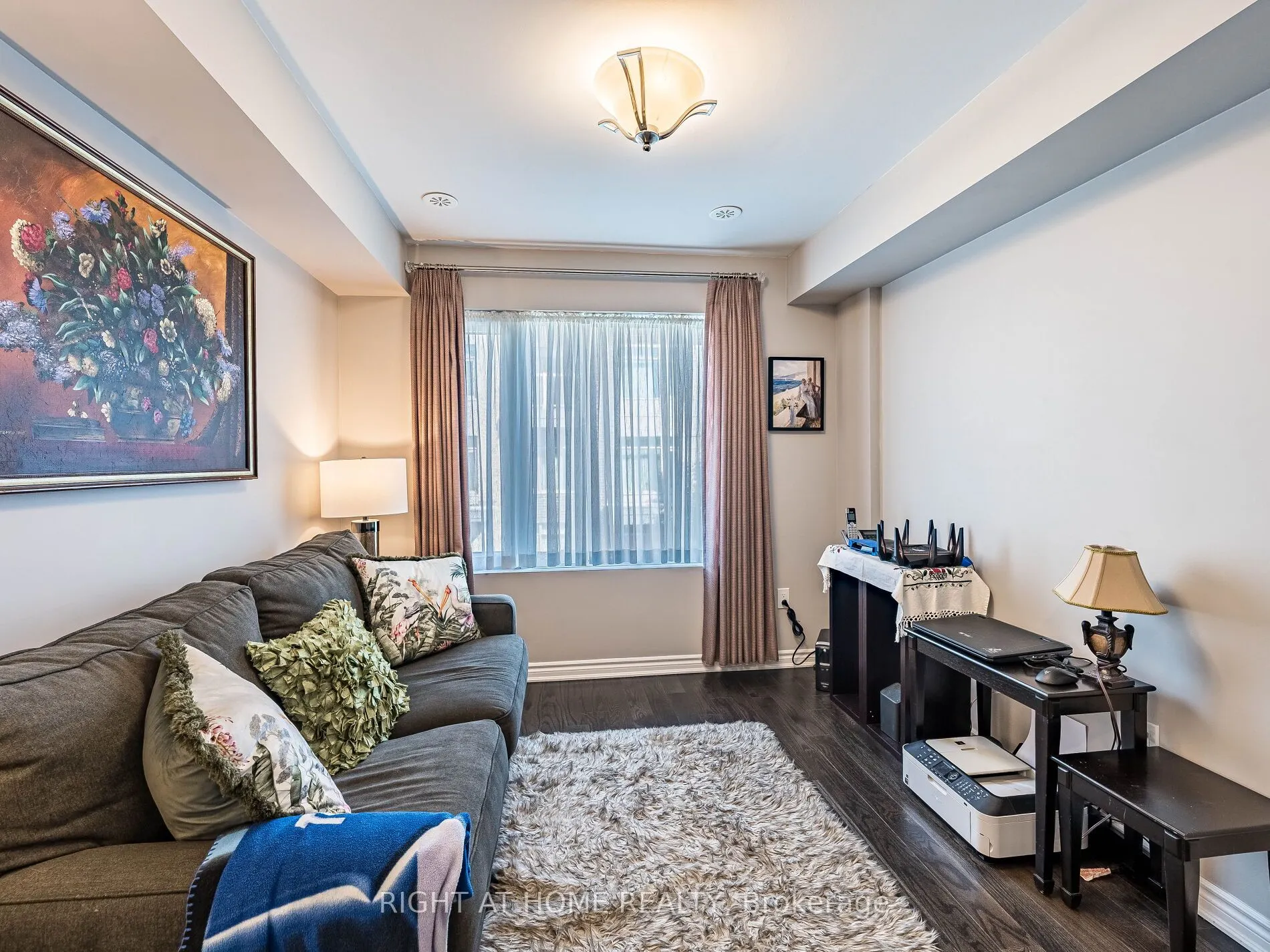 26 APPLEWOOD Lane, #44
