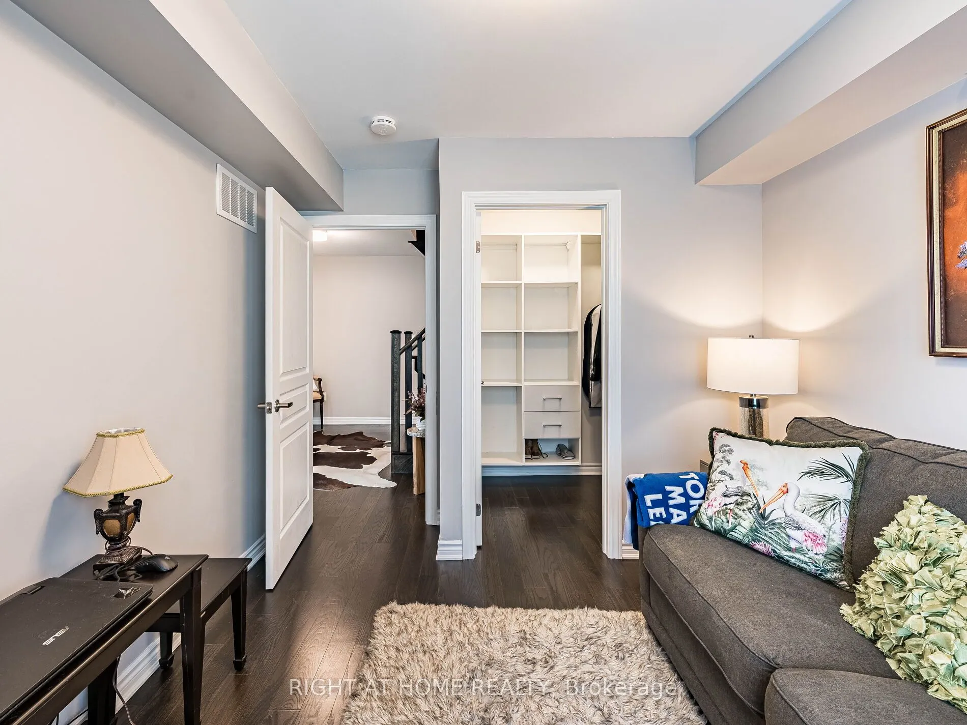 26 APPLEWOOD Lane, #44