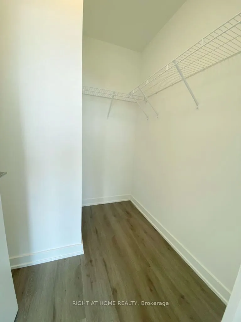 3005 Pine Glen Road, #210