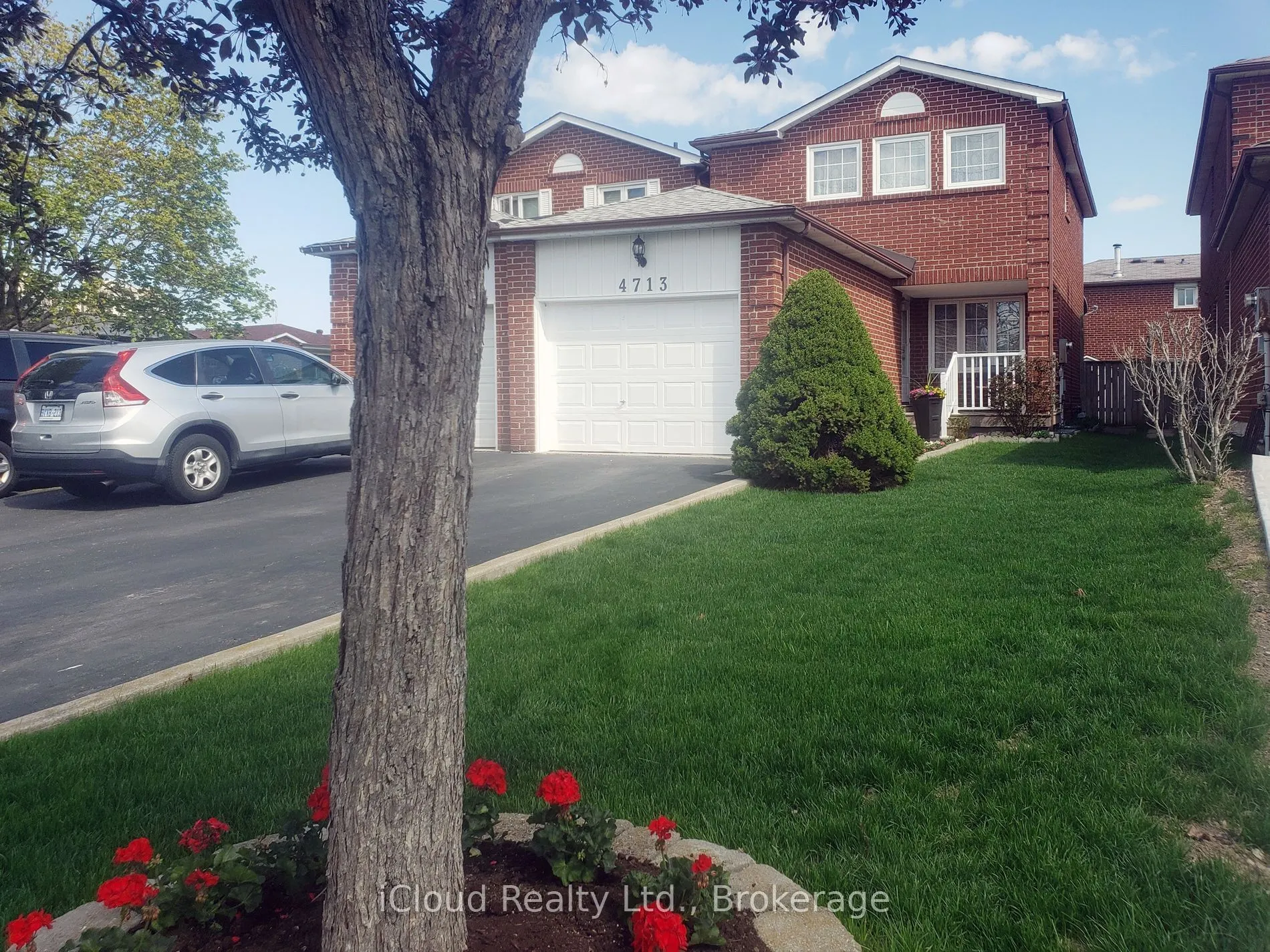4713 Empire Crescent