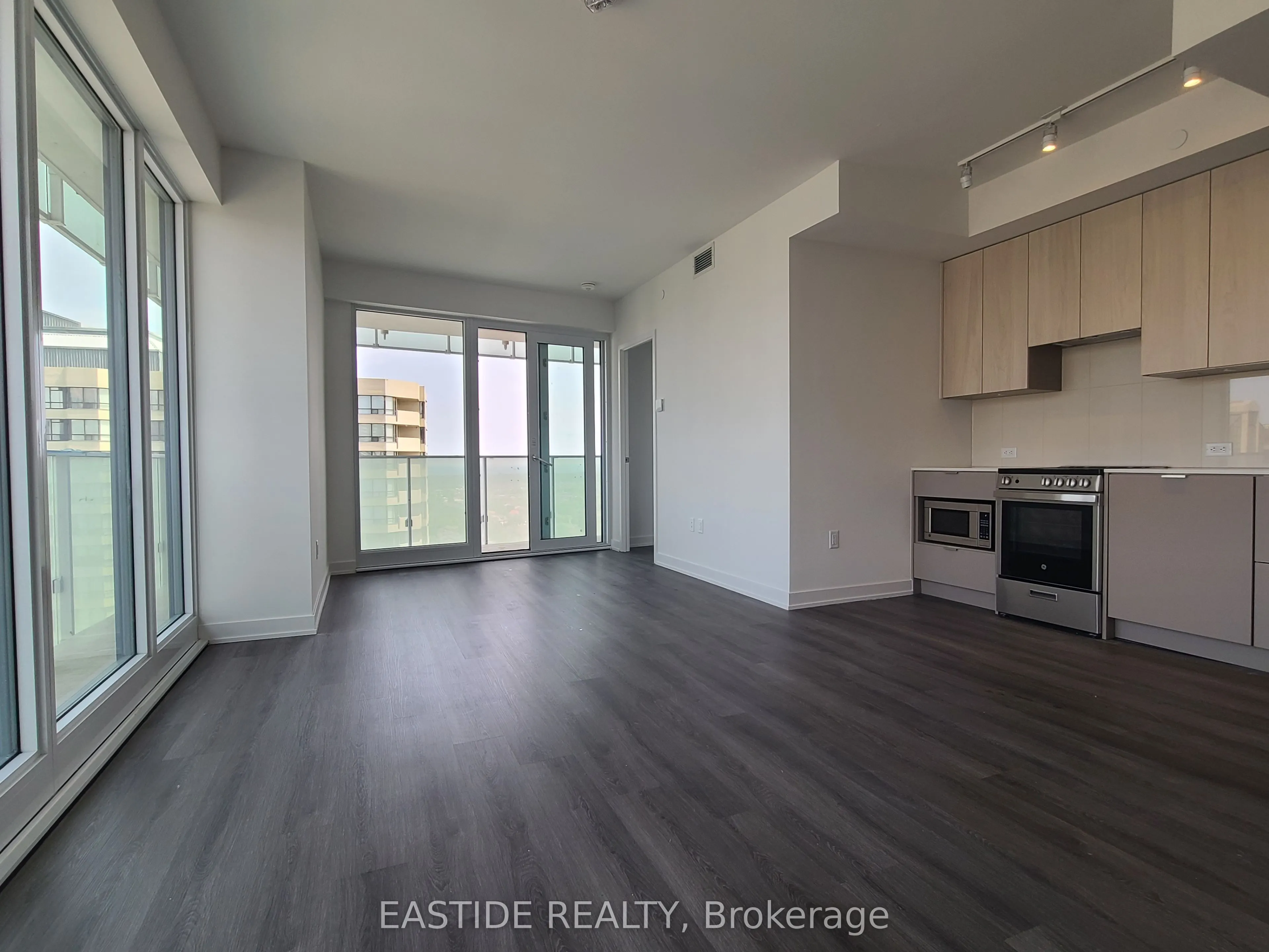 3883 Quartz Road, #1604