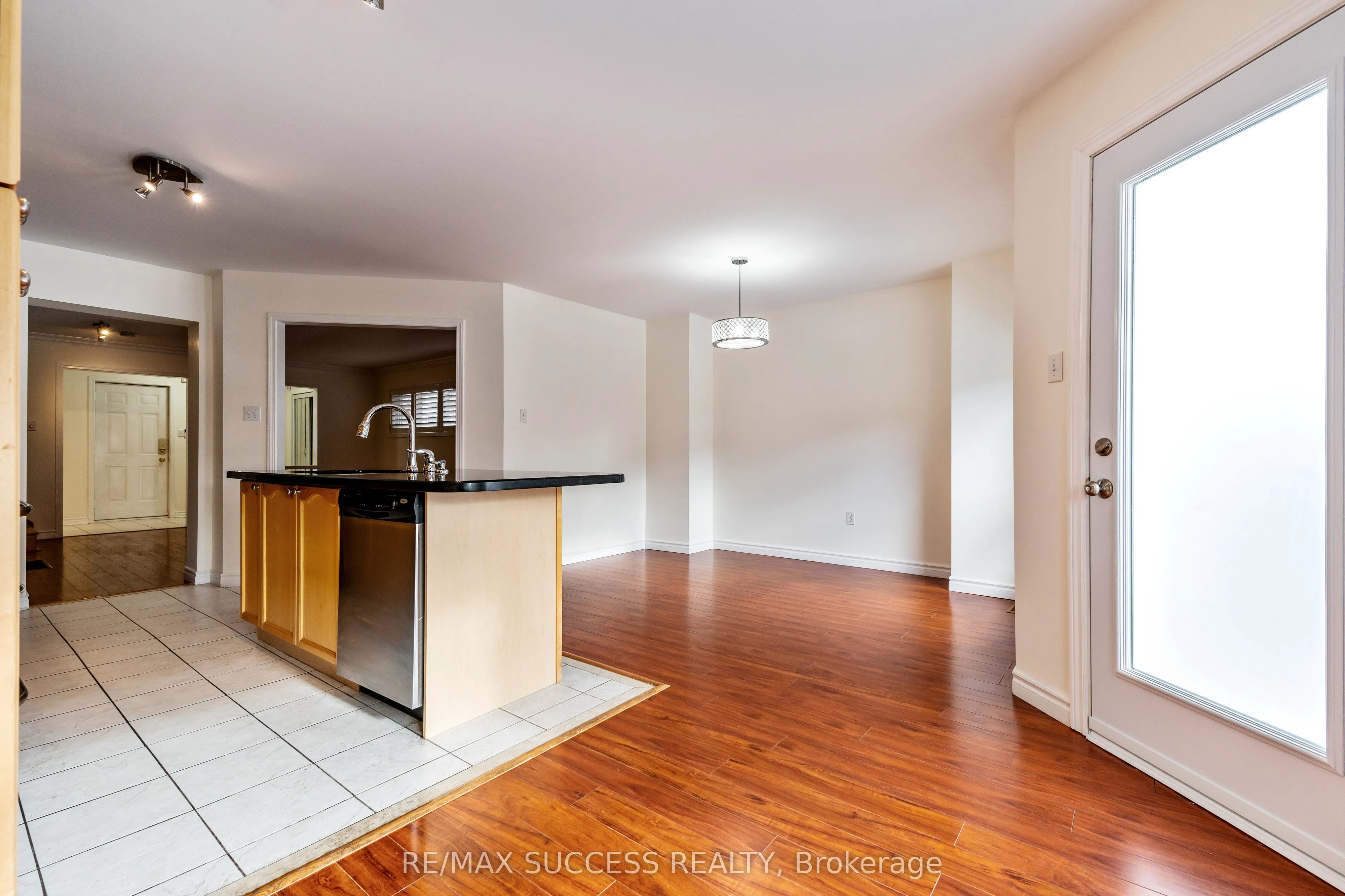 3752 Milkwood Crescent