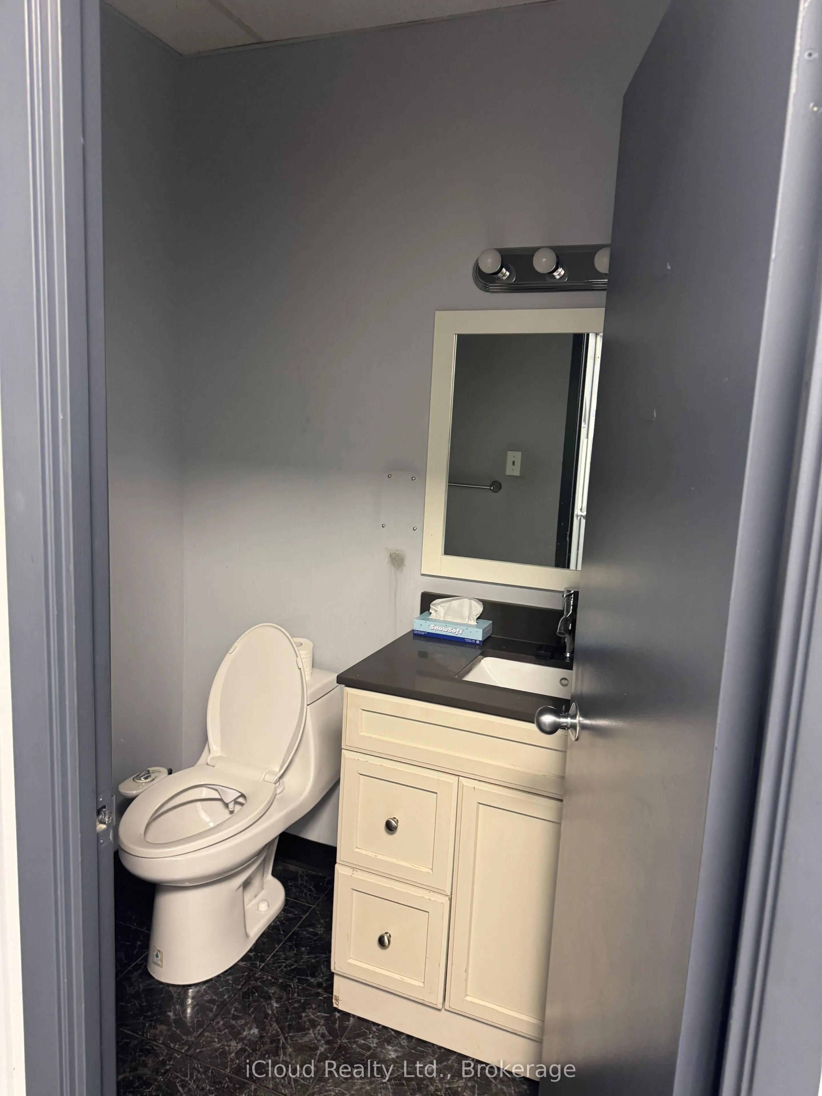 1331 Matheson Boulevard E, #6