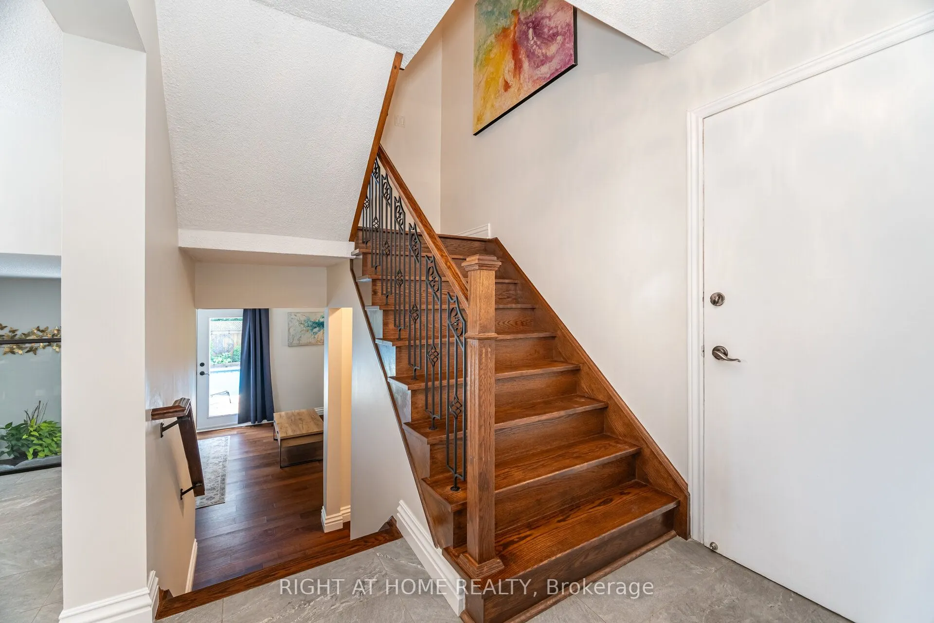 4 Cantrill Court