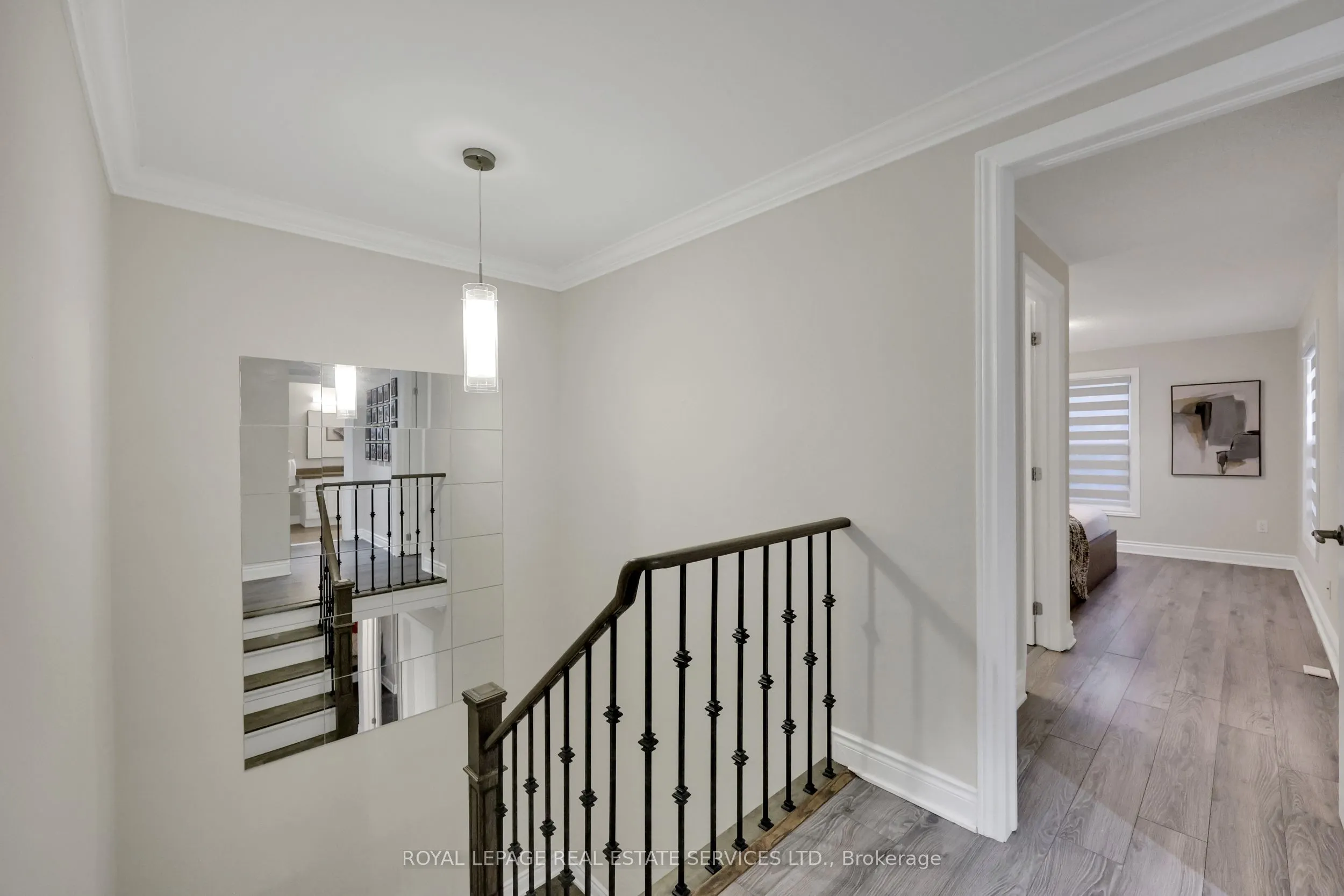 2252 Margot Street E