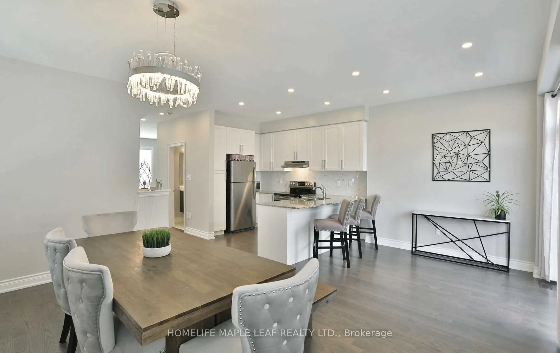 34 Brushwood Drive