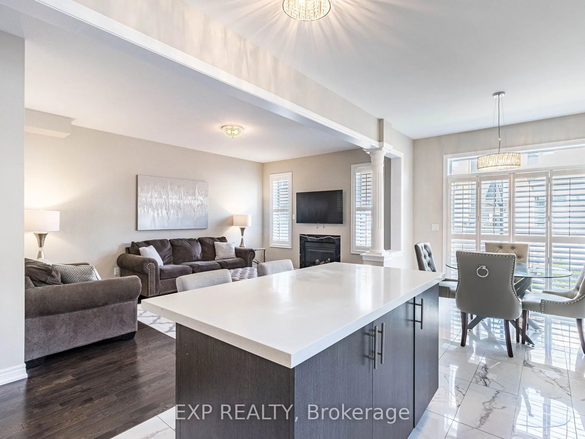 353 Hincks Drive