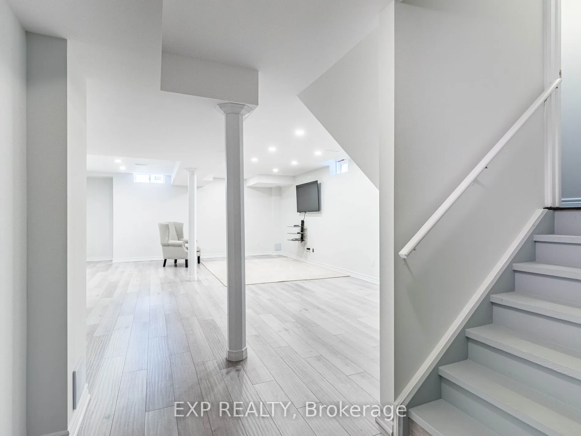 353 Hincks Drive