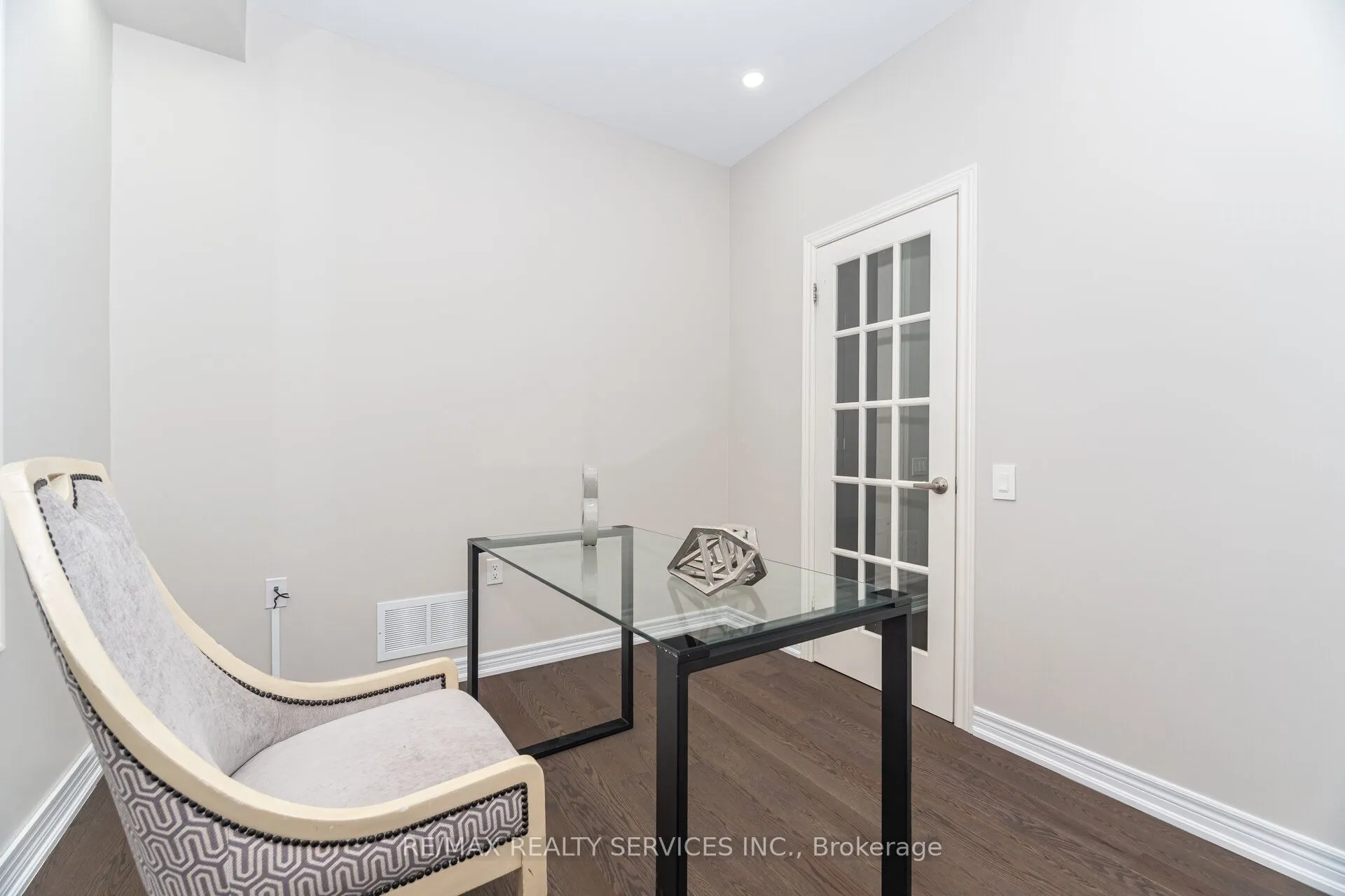 42 Deer Ridge Trail