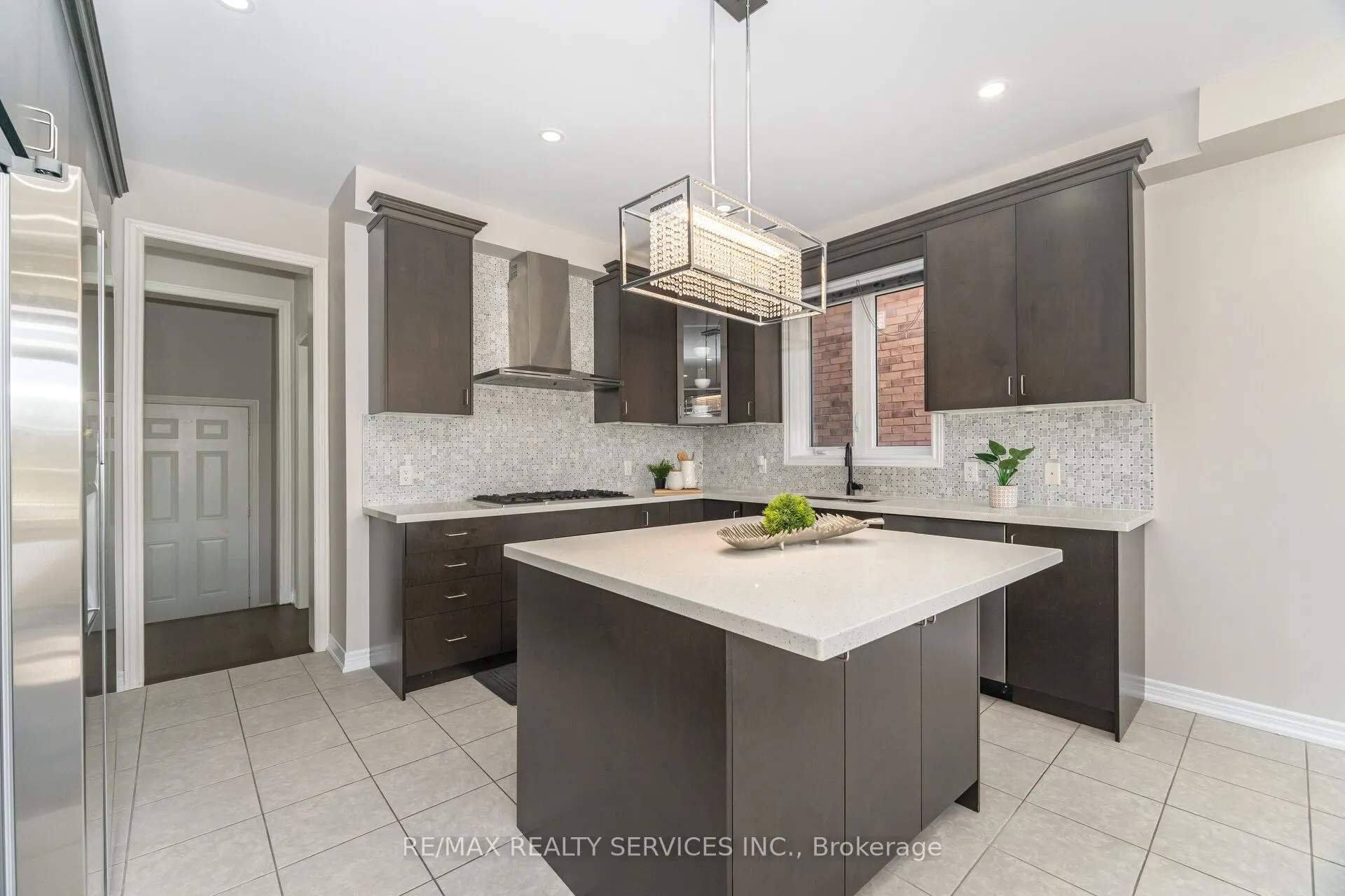 42 Deer Ridge Trail