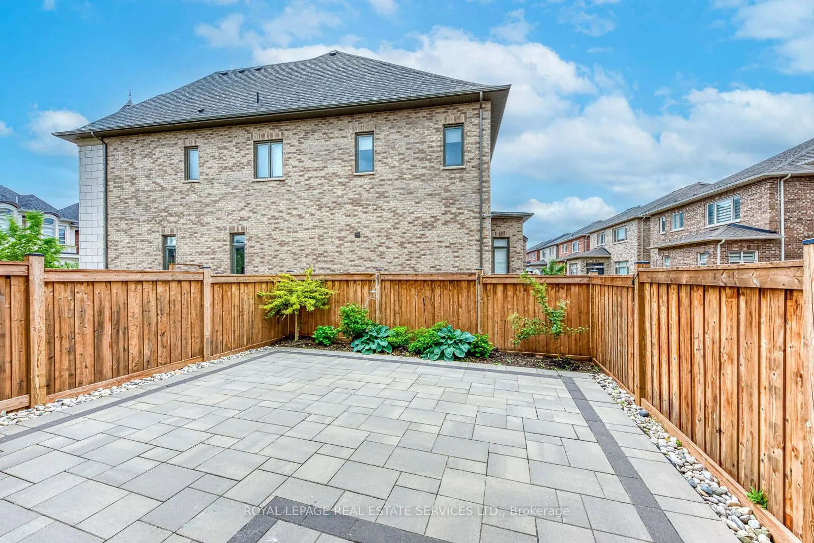 3234 Post Road