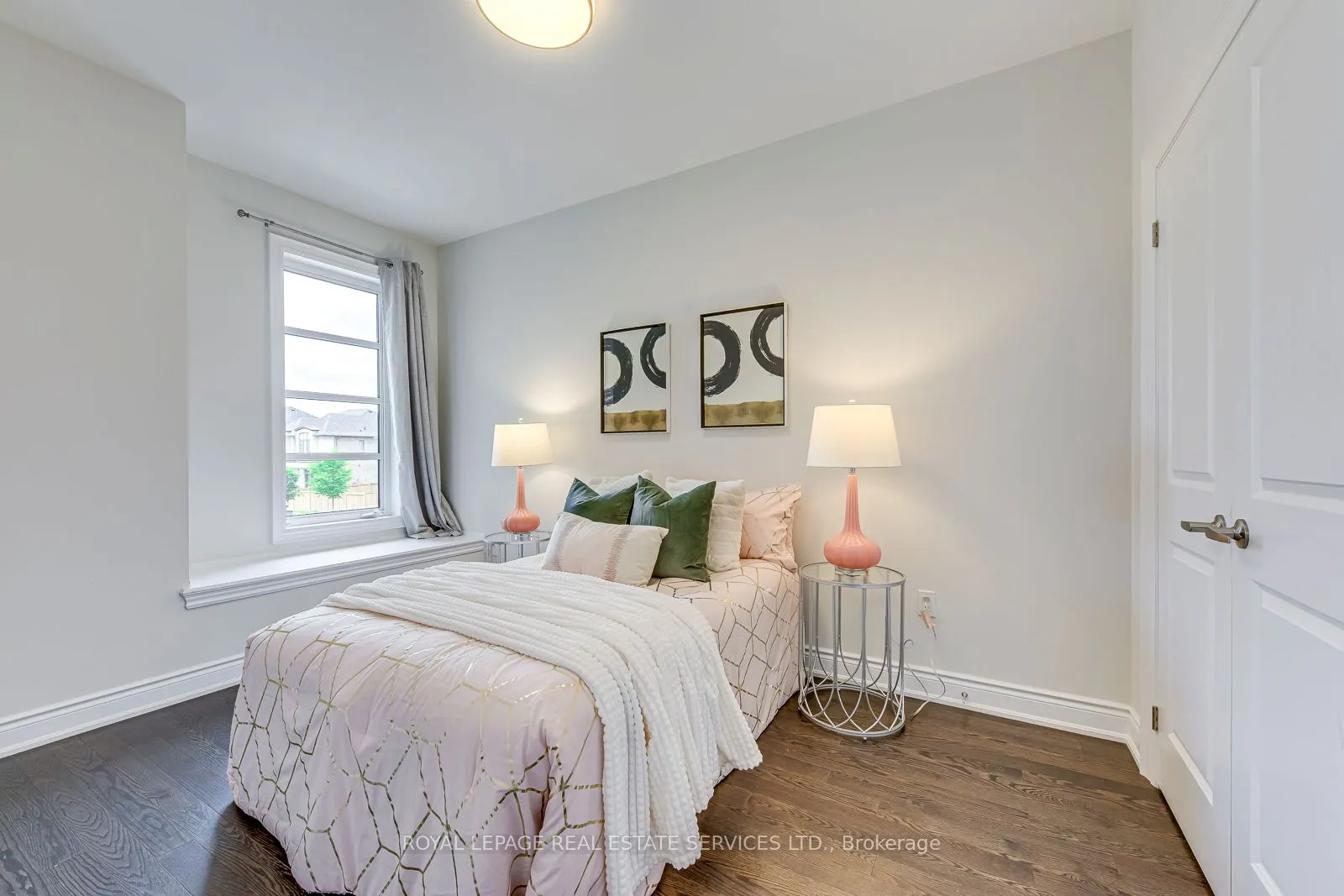 3234 Post Road