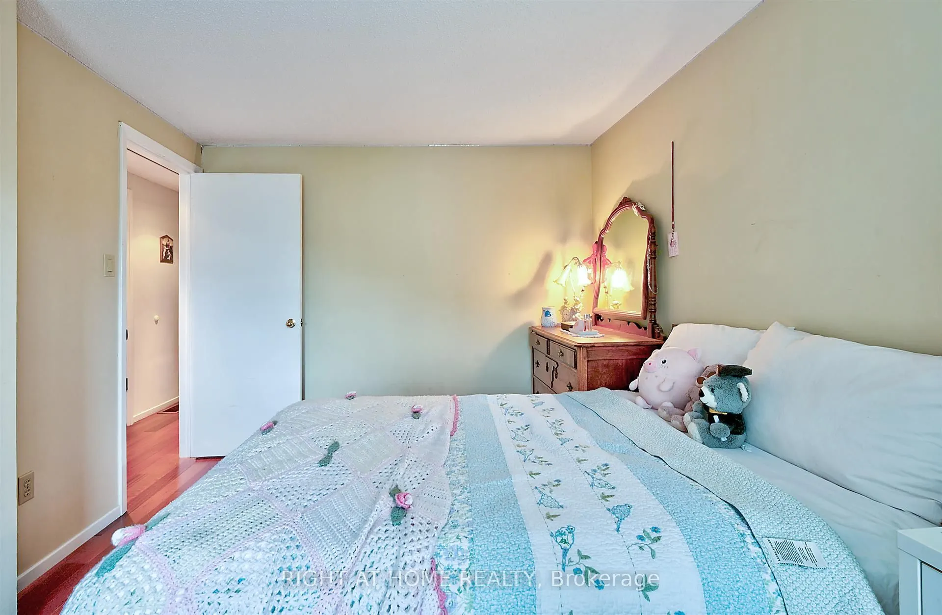 5878 Montevideo Road, #10