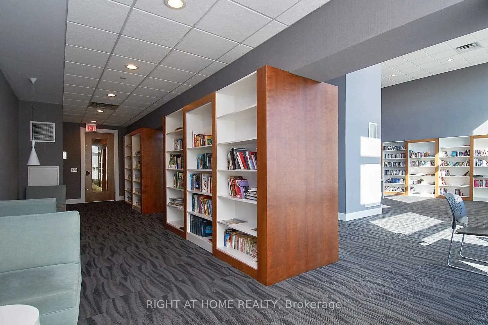 2200 Lakeshore Boulevard W, #2906