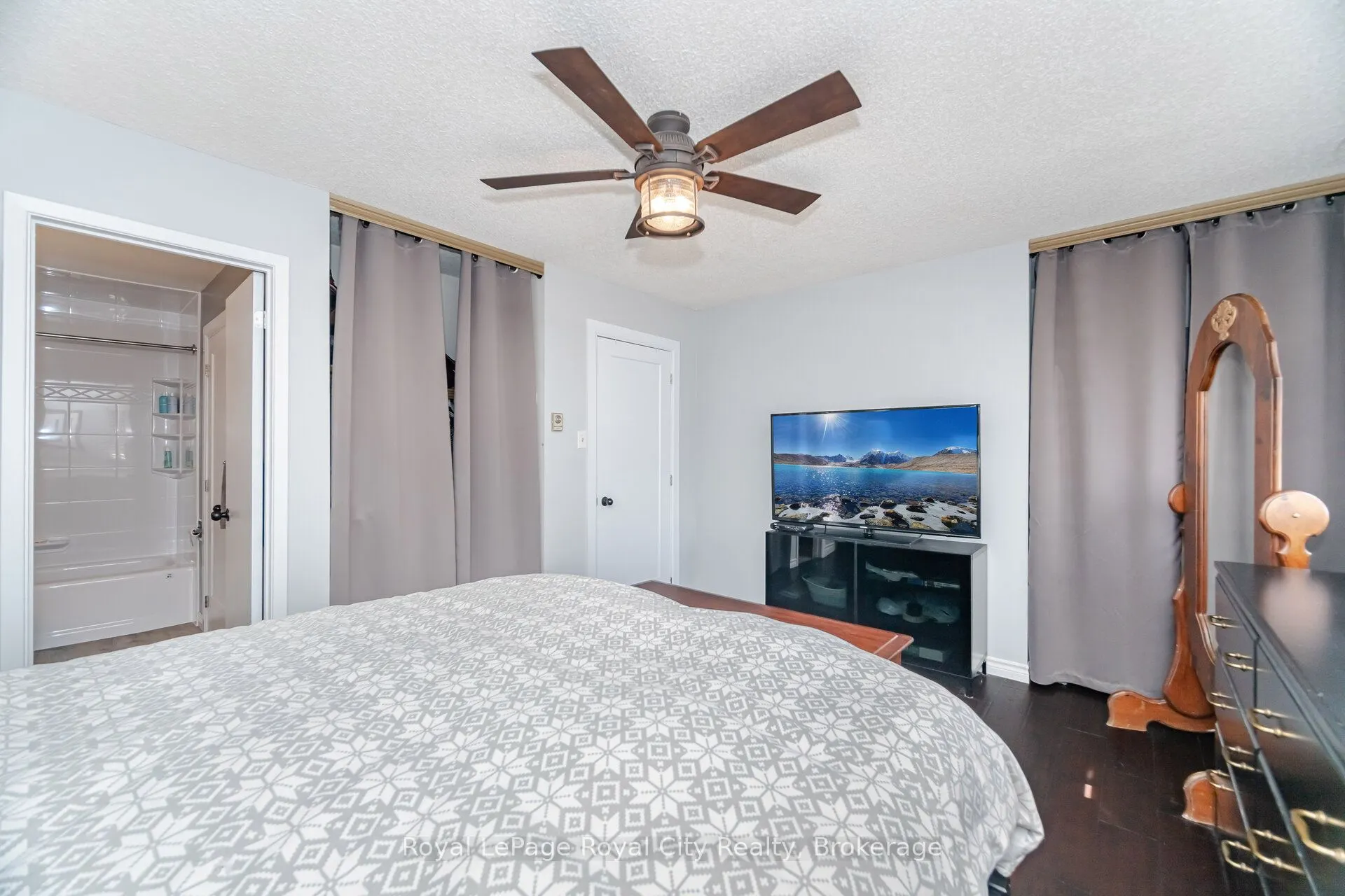 1425 Ester Drive, #20