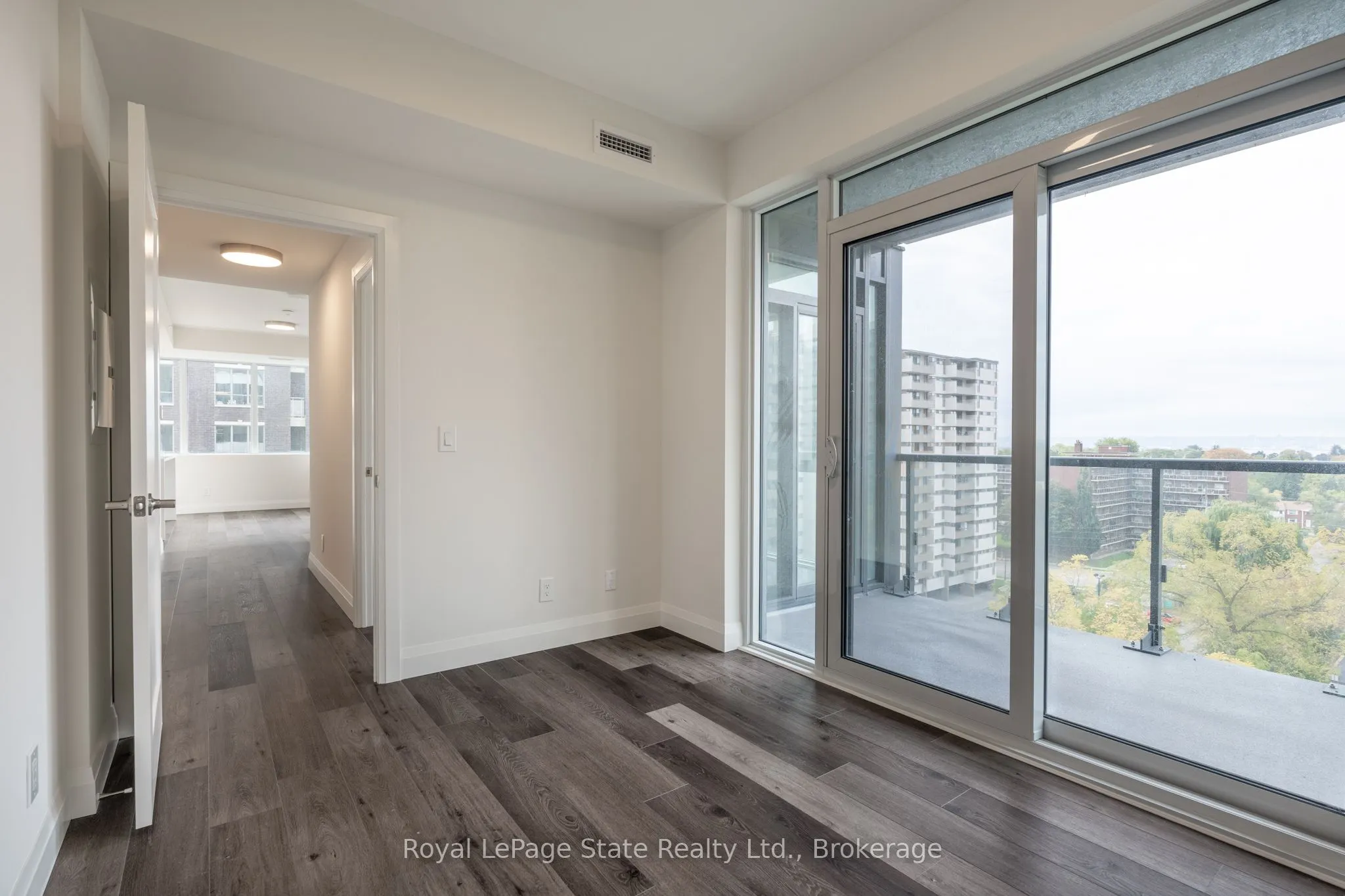 500 Brock Avenue, #808