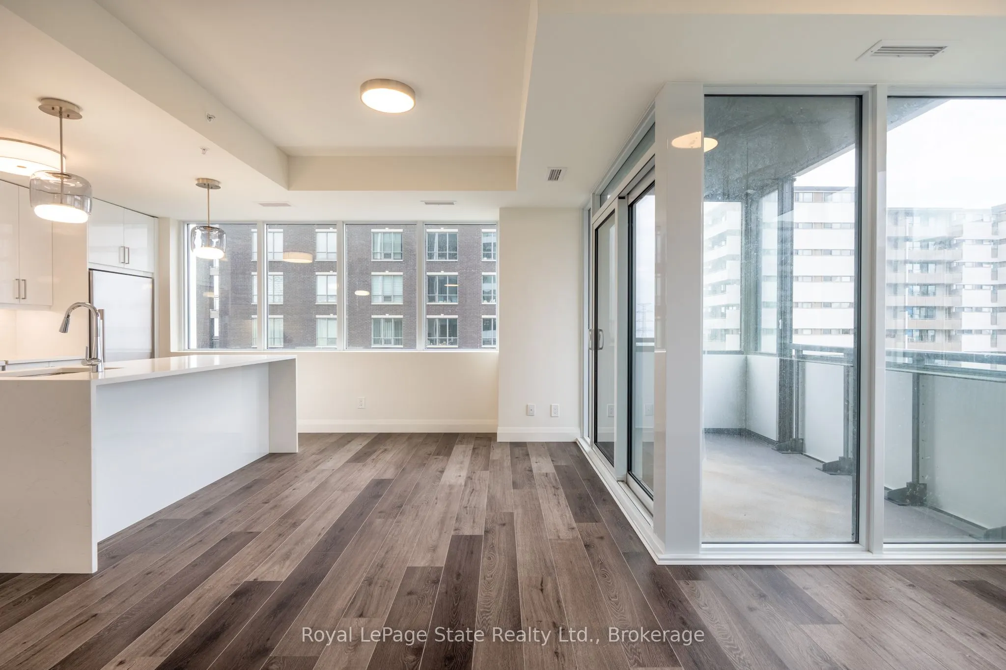 500 Brock Avenue, #808