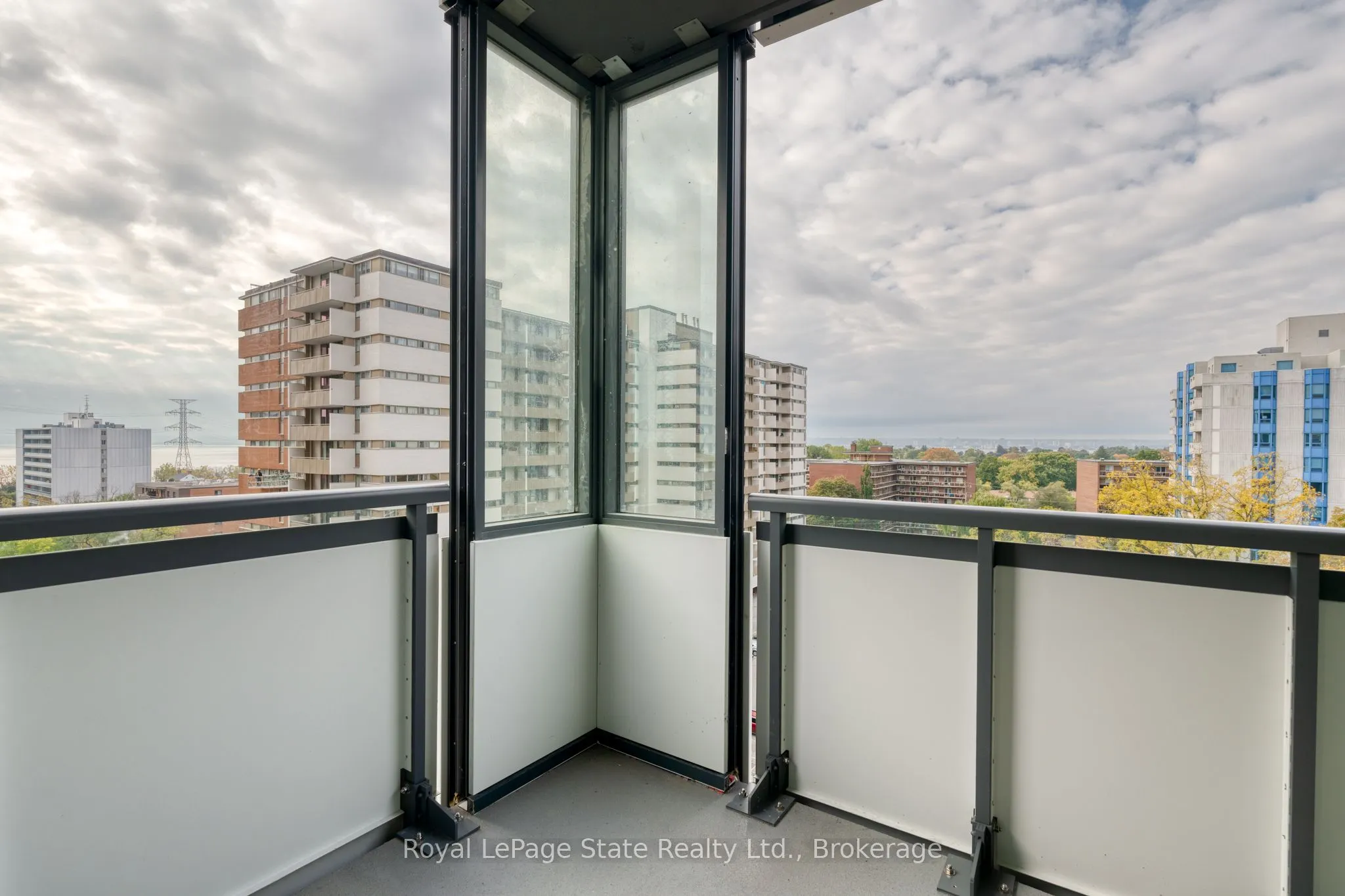 500 Brock Avenue, #808
