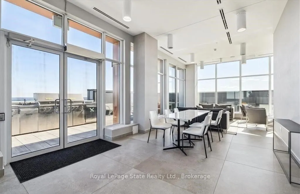 500 Brock Avenue, #808