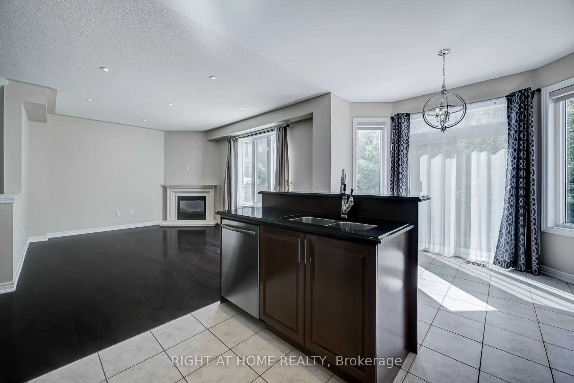 3407 Whilabout Terrace