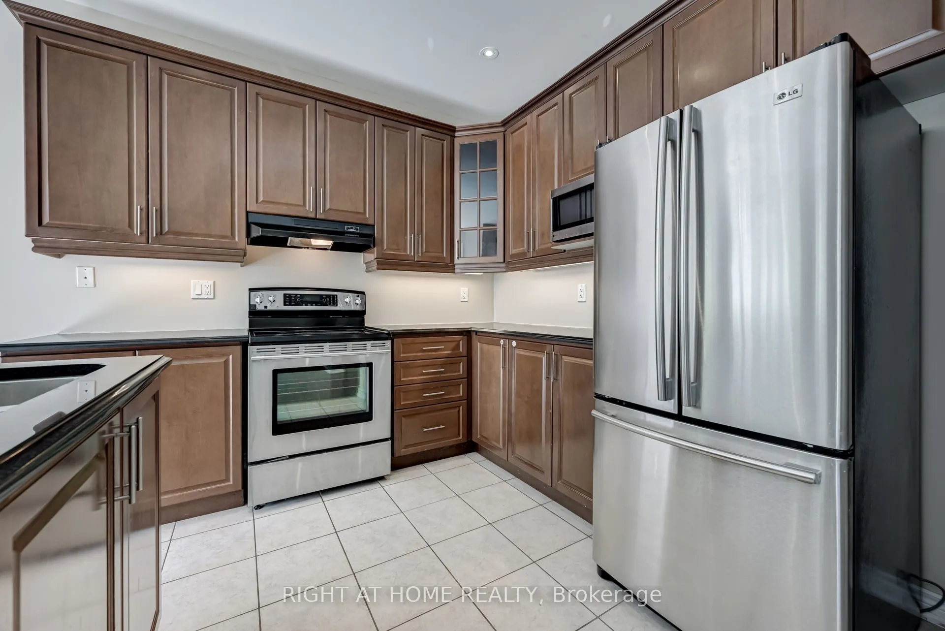 3407 Whilabout Terrace