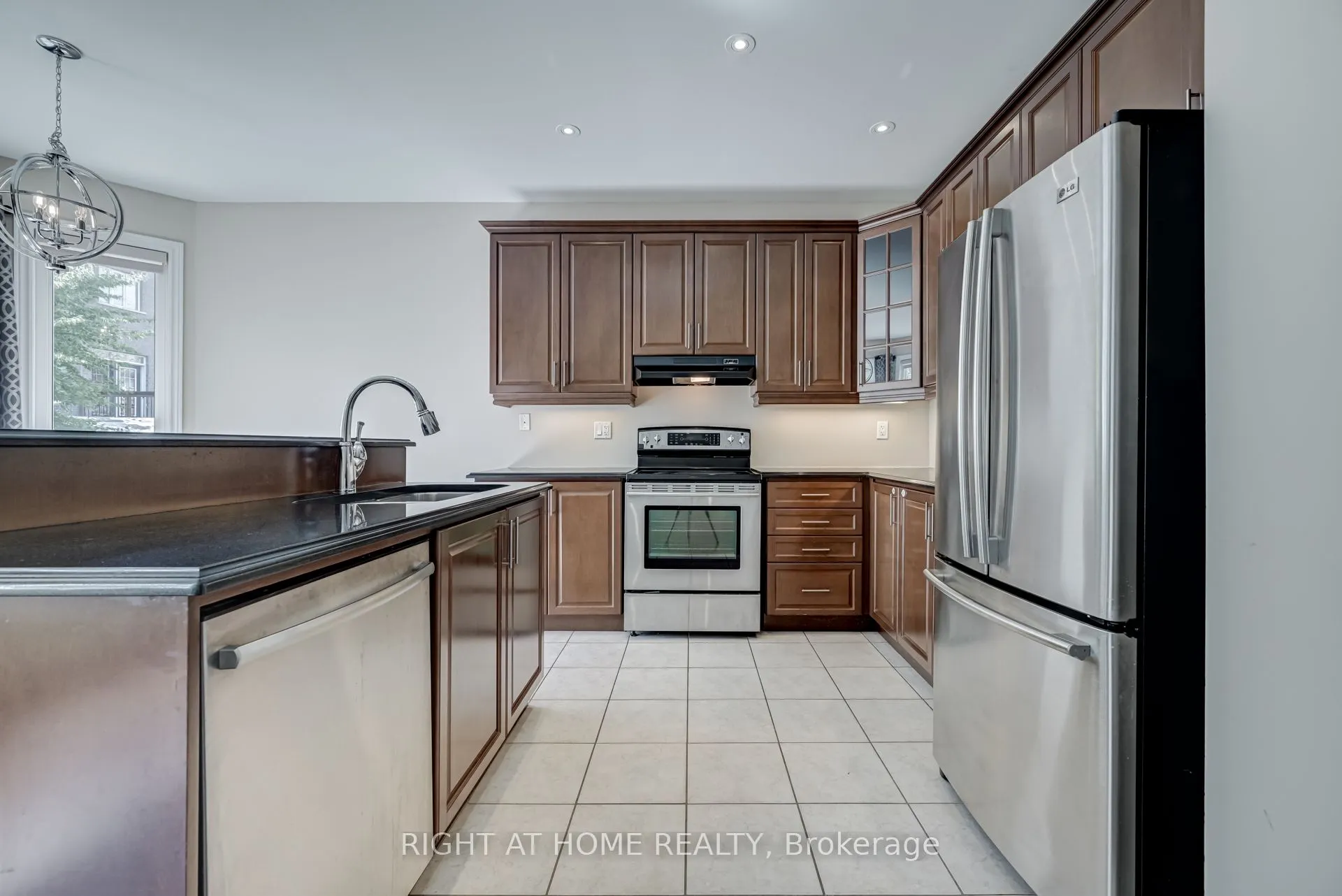 3407 Whilabout Terrace
