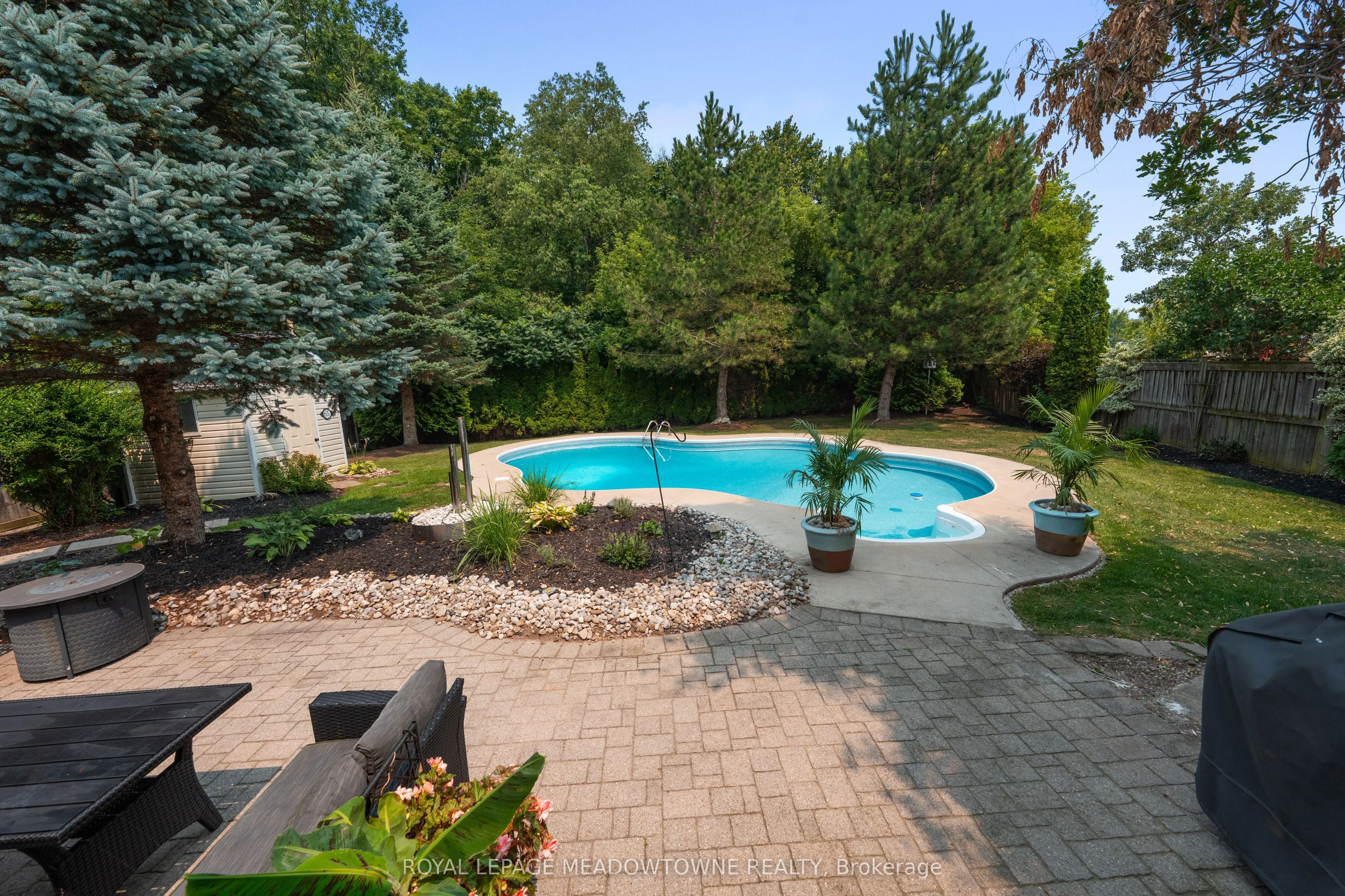 65 Browns Crescent