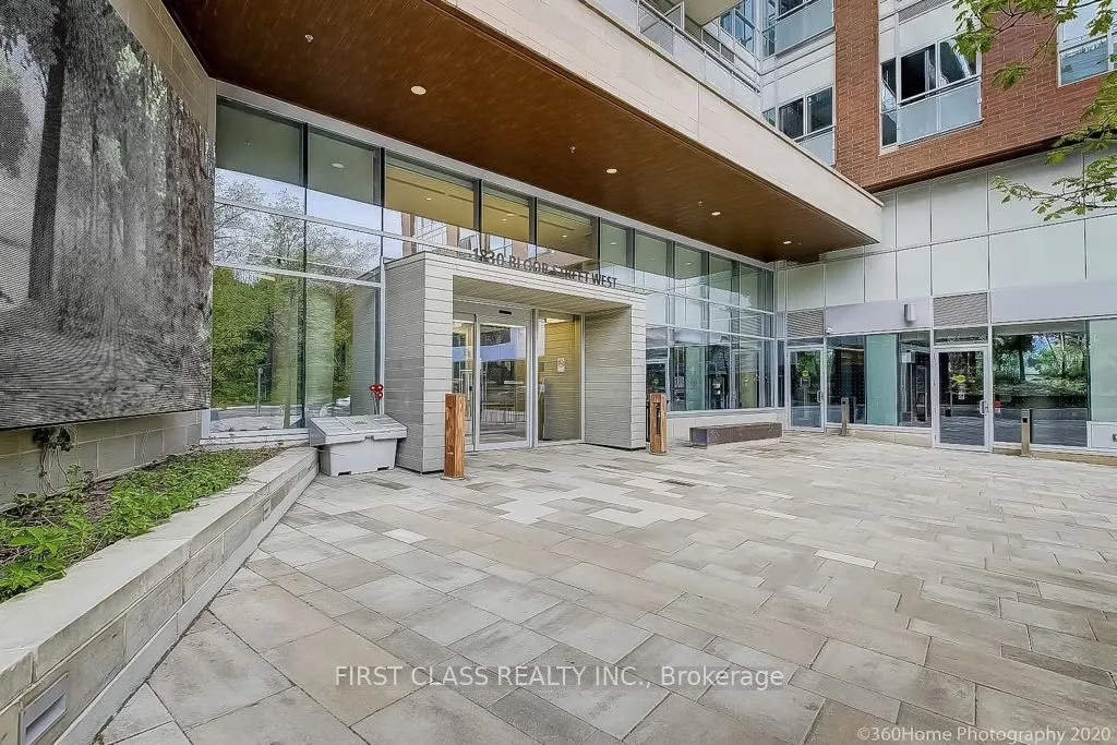 1830 Bloor Street W, #1020
