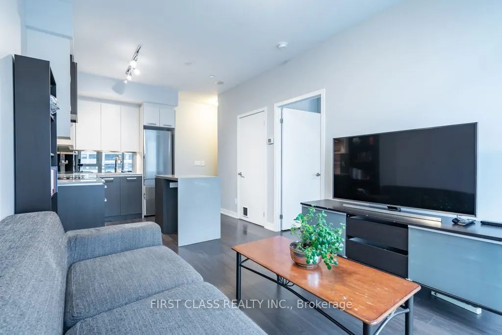 1830 Bloor Street W, #1020